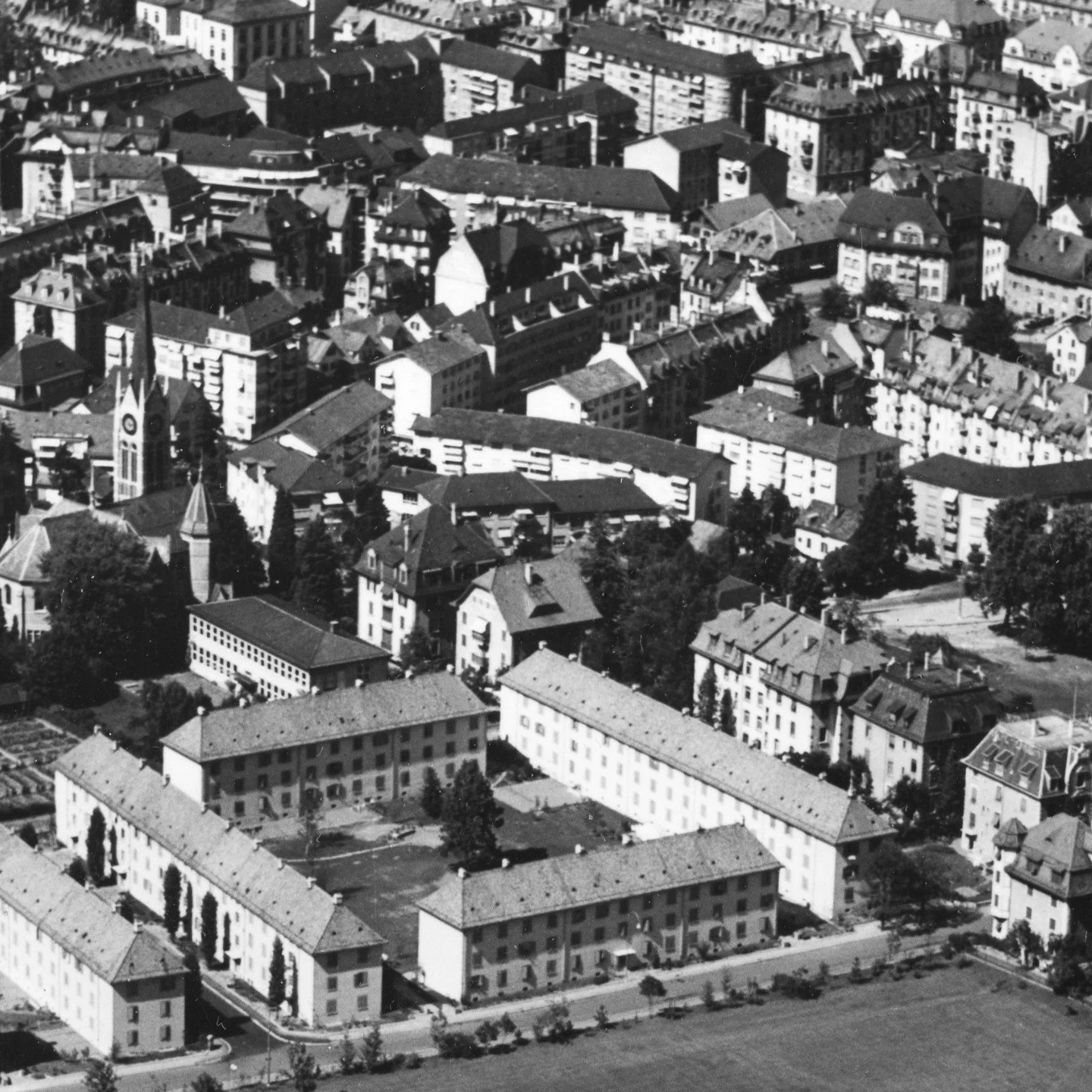 #phd #thesis 
I am deeply honored to share that on 10 November 2025, I successfully defended my doctoral research project, "CITY OF CODES. A Historical Analysis of Urban Codes and Urban Forms in Zurich, 1831&ndash;1946". ETH Research Collec