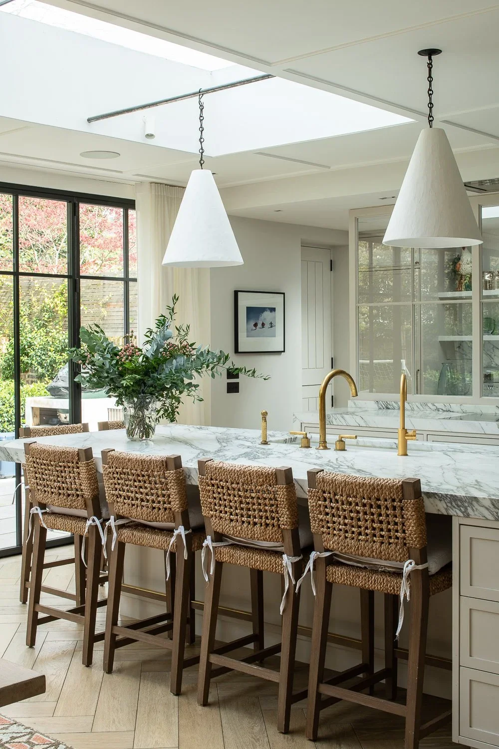 Nightingale_and_Reid_St_Johns_Wood_house_Kitchen.jpg.webp