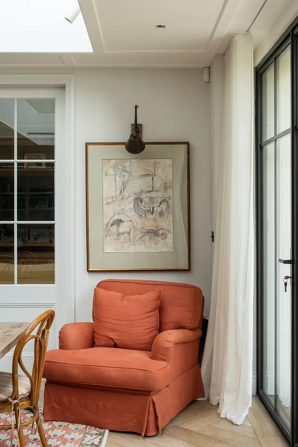 Nightingale_and_Reid_St_Johns_Wood_house_Kitchen chair.jpg.webp