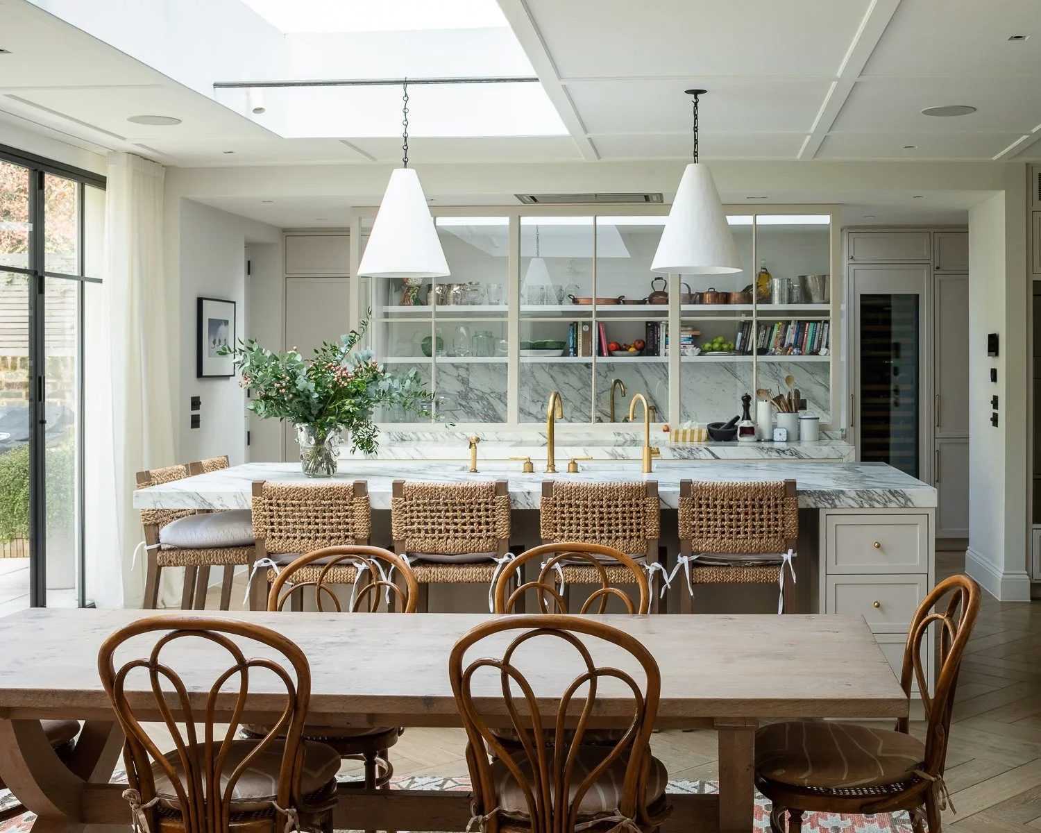 Nightingale_and_Reid_St_Johns_Wood_house_Kitchen_dining.jpg.webp