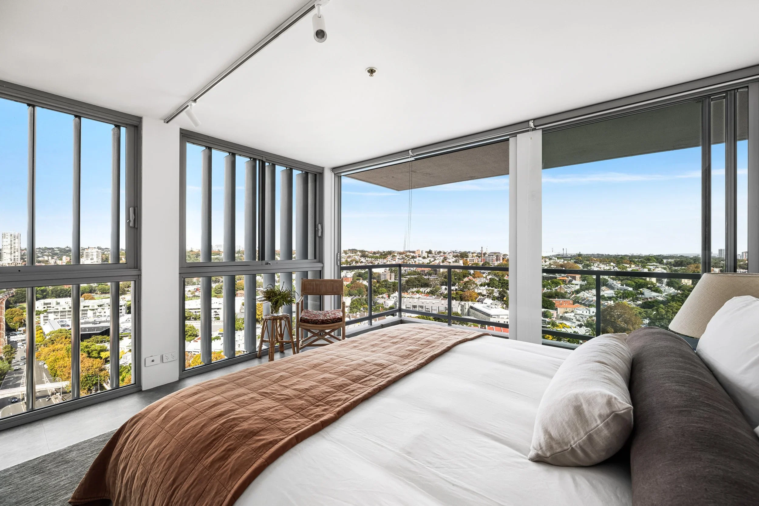 Nightingale_and_Reid_Darlinghurst_apartment_Bedroom.jpg.webp