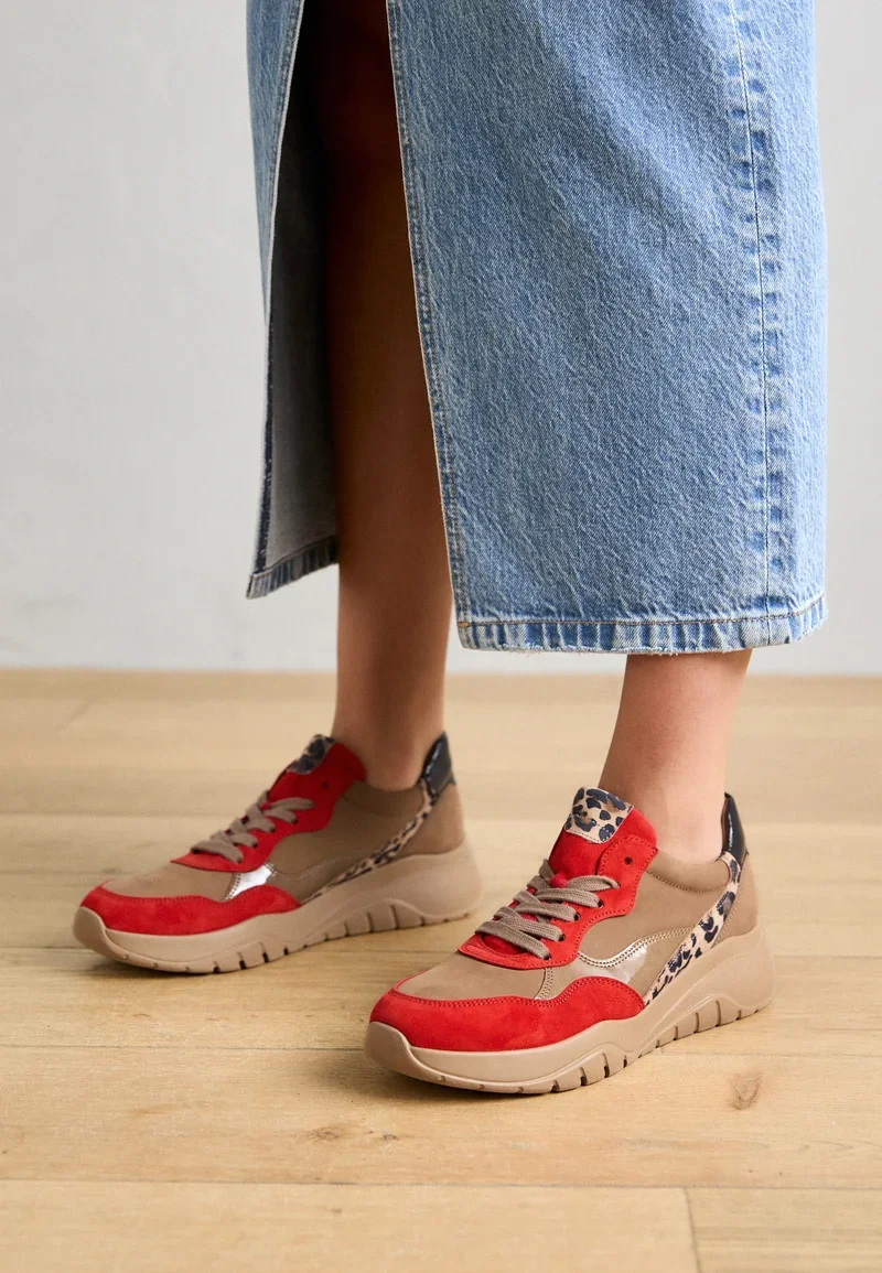 Comfortschoenen bij Schoenen Van Tendeloo in Lille.