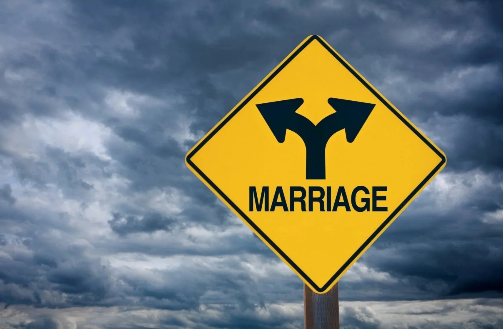 Signs Your Marriage Could Use Some Support (Before You're in Crisis)