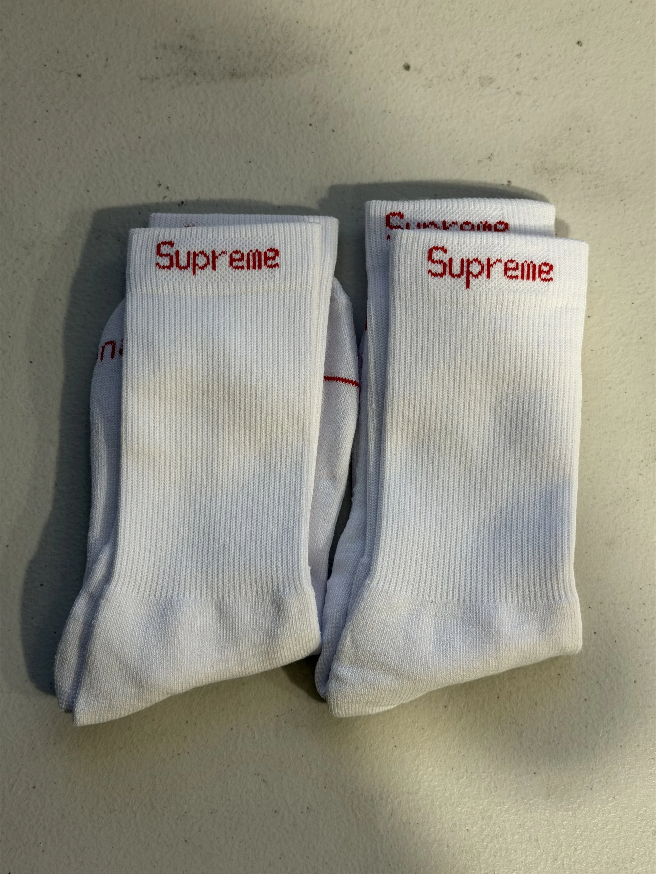 Supreme White Socks (2 Pack)