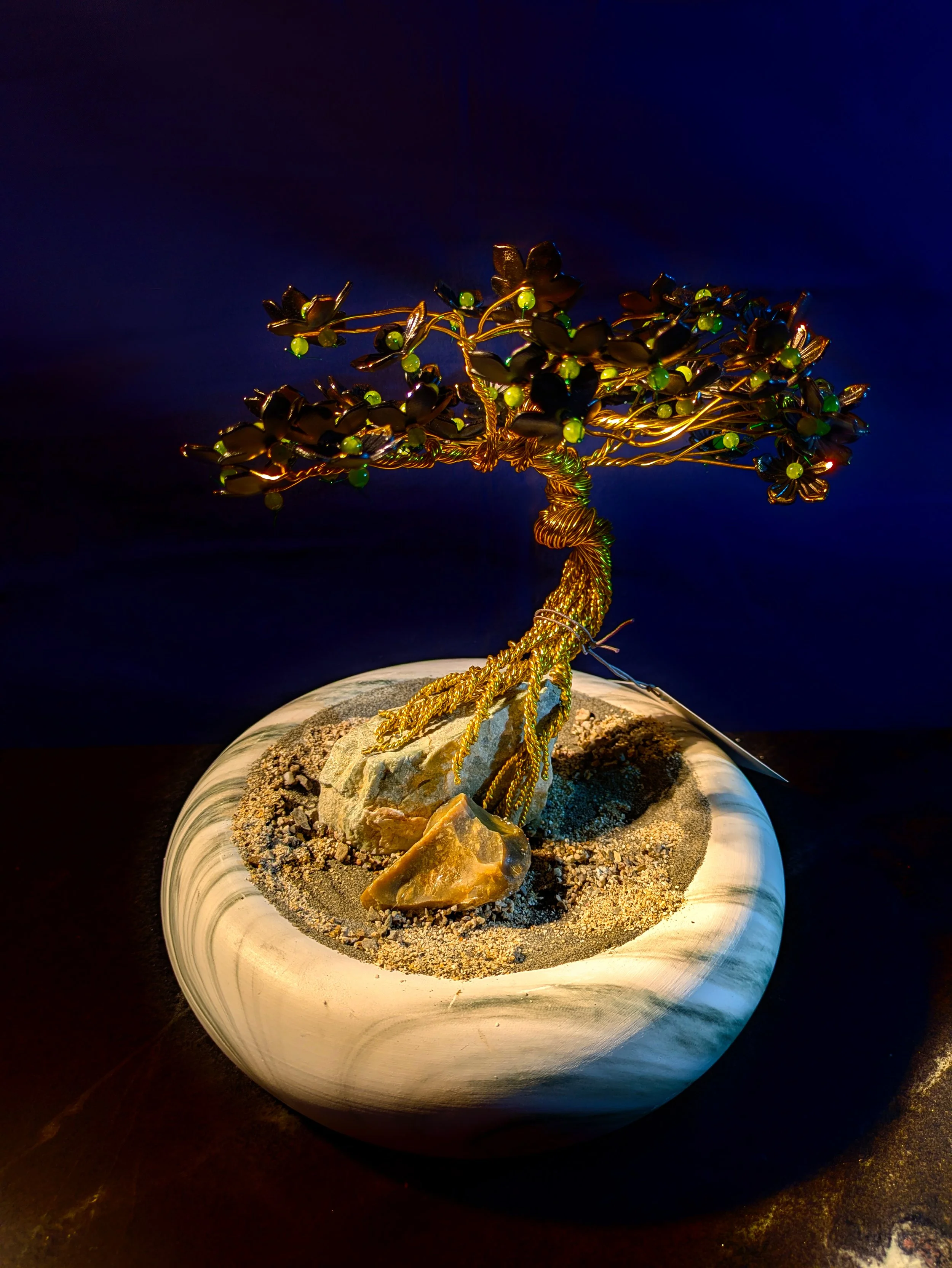 Golden Curved Bonsai Wire Tree