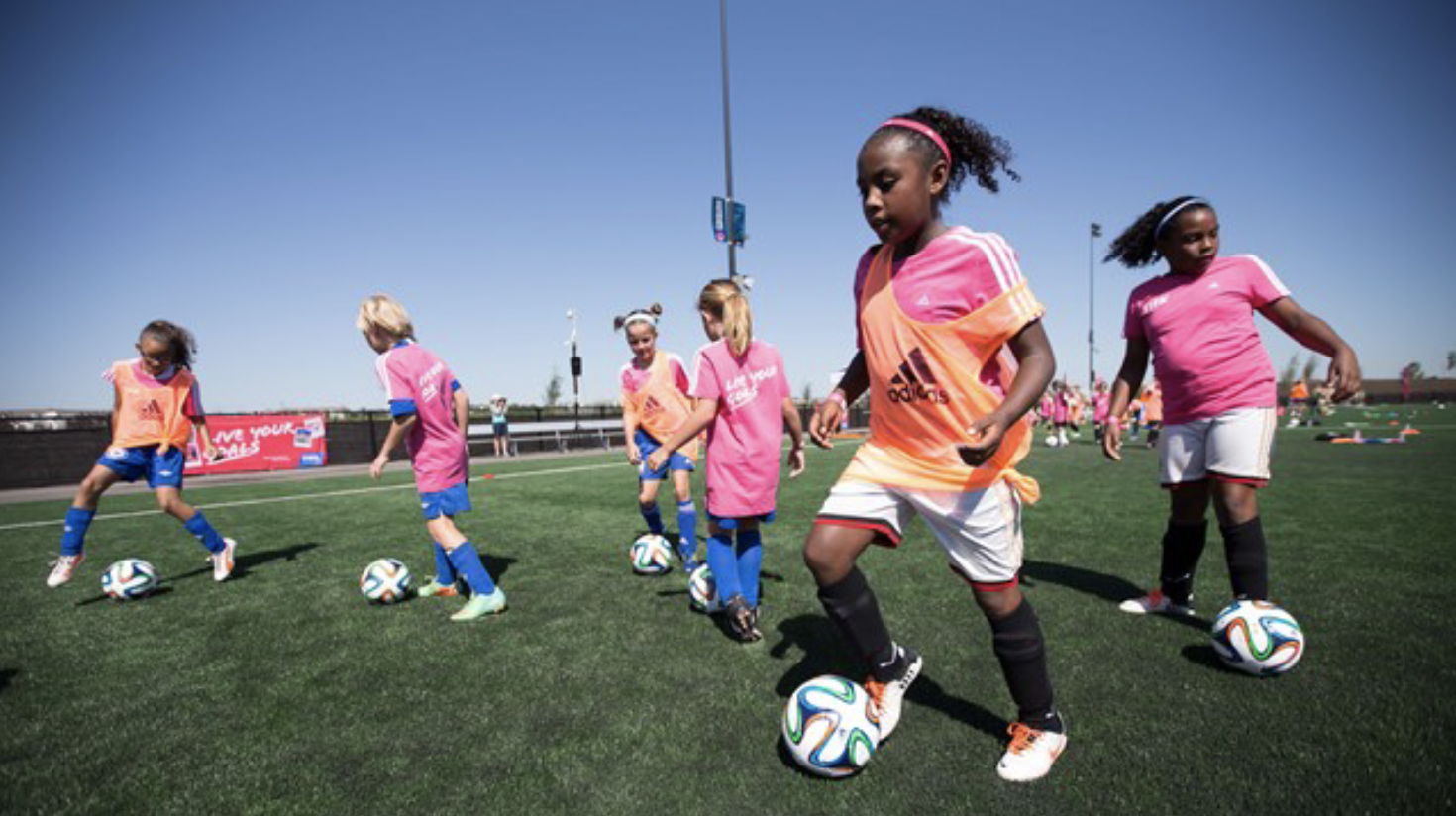 LYG Girls Football Canada