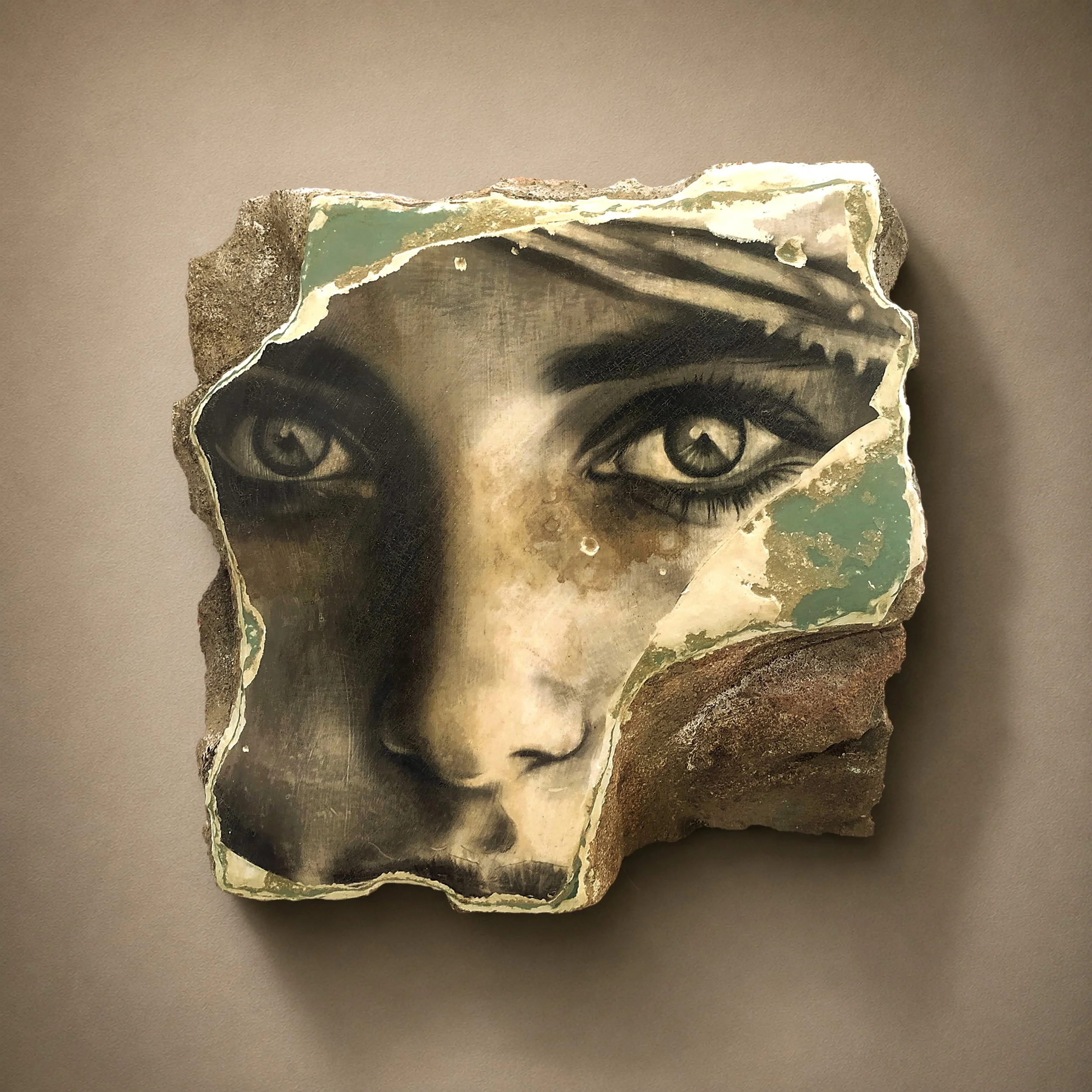 Toni Alfano, Being and Time (14), 2024 - Charcoal/Descialbo/mixed media, 25x25x12 cm