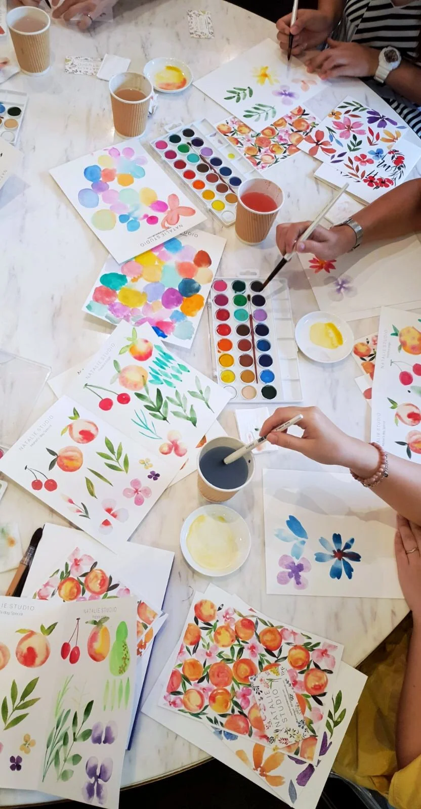 Floral watercolor wreath painting workshop