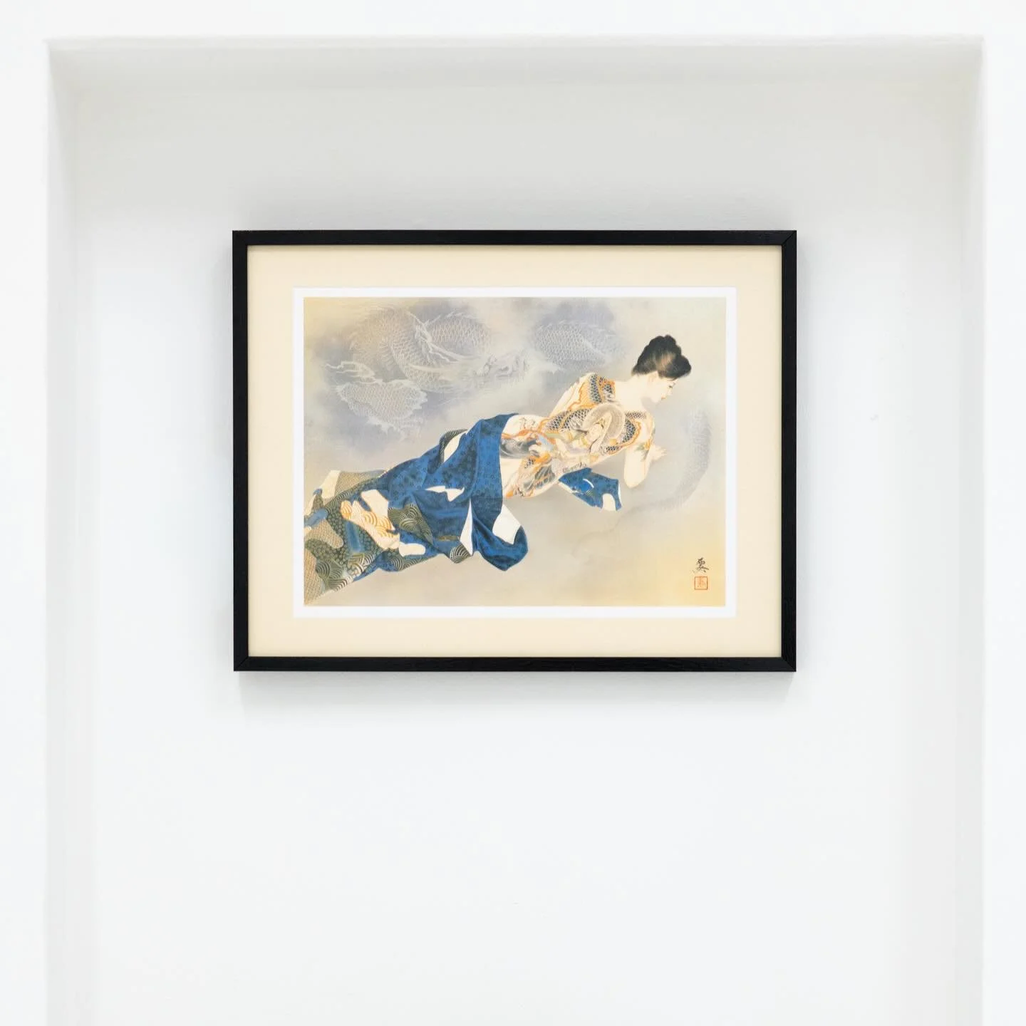 It&rsquo;s very satisfying when you find the perfect mount board for an image - like this vintage flecked Butter Cream mount, complemented by a custom-painted lacquer black frame with museum glass for a special piece by @kaname_ozuma, for @mmtattoo ?