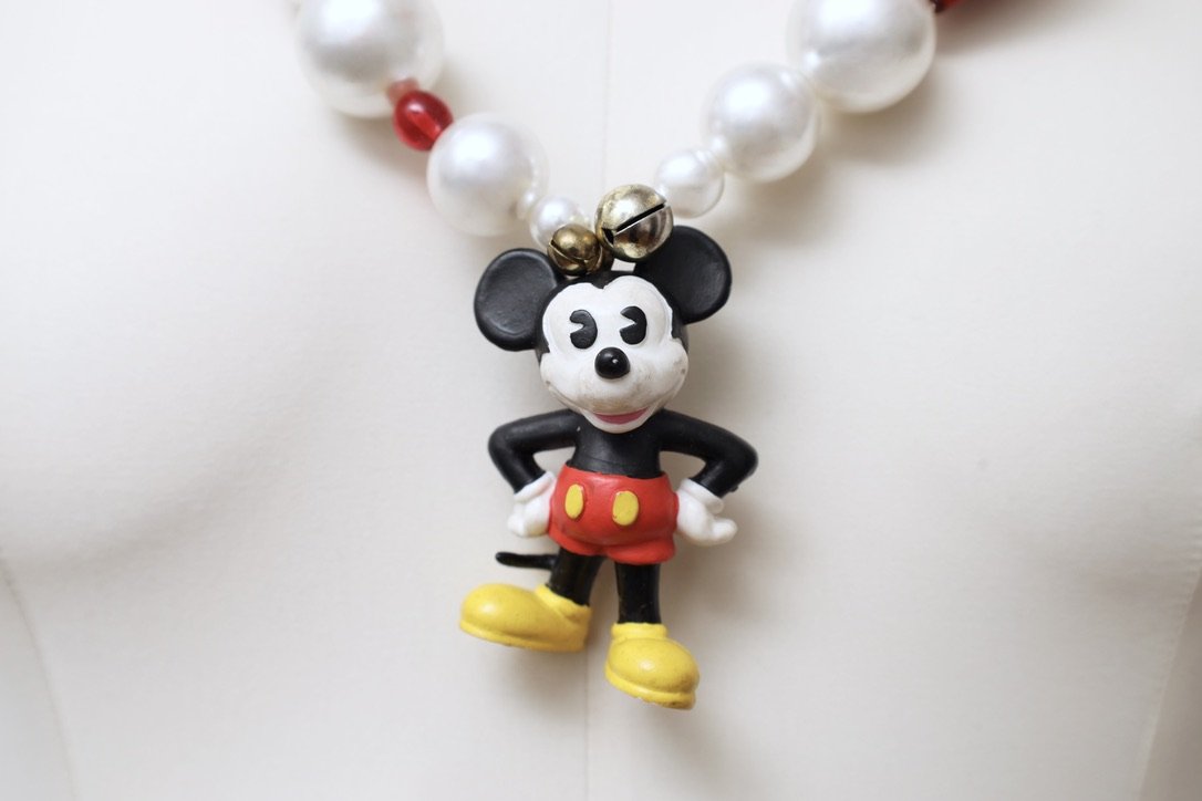 Caterina Zangrando Micky Mouse pendant