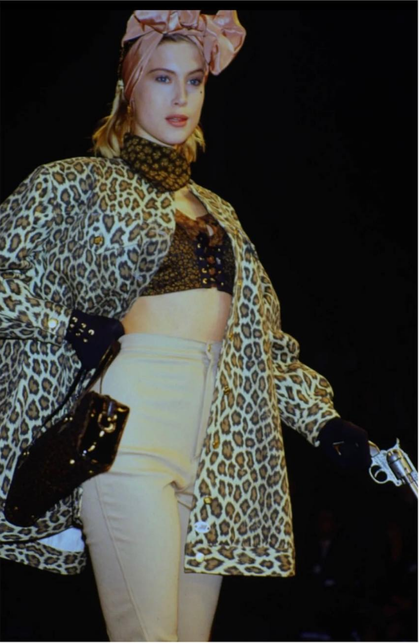 runway image