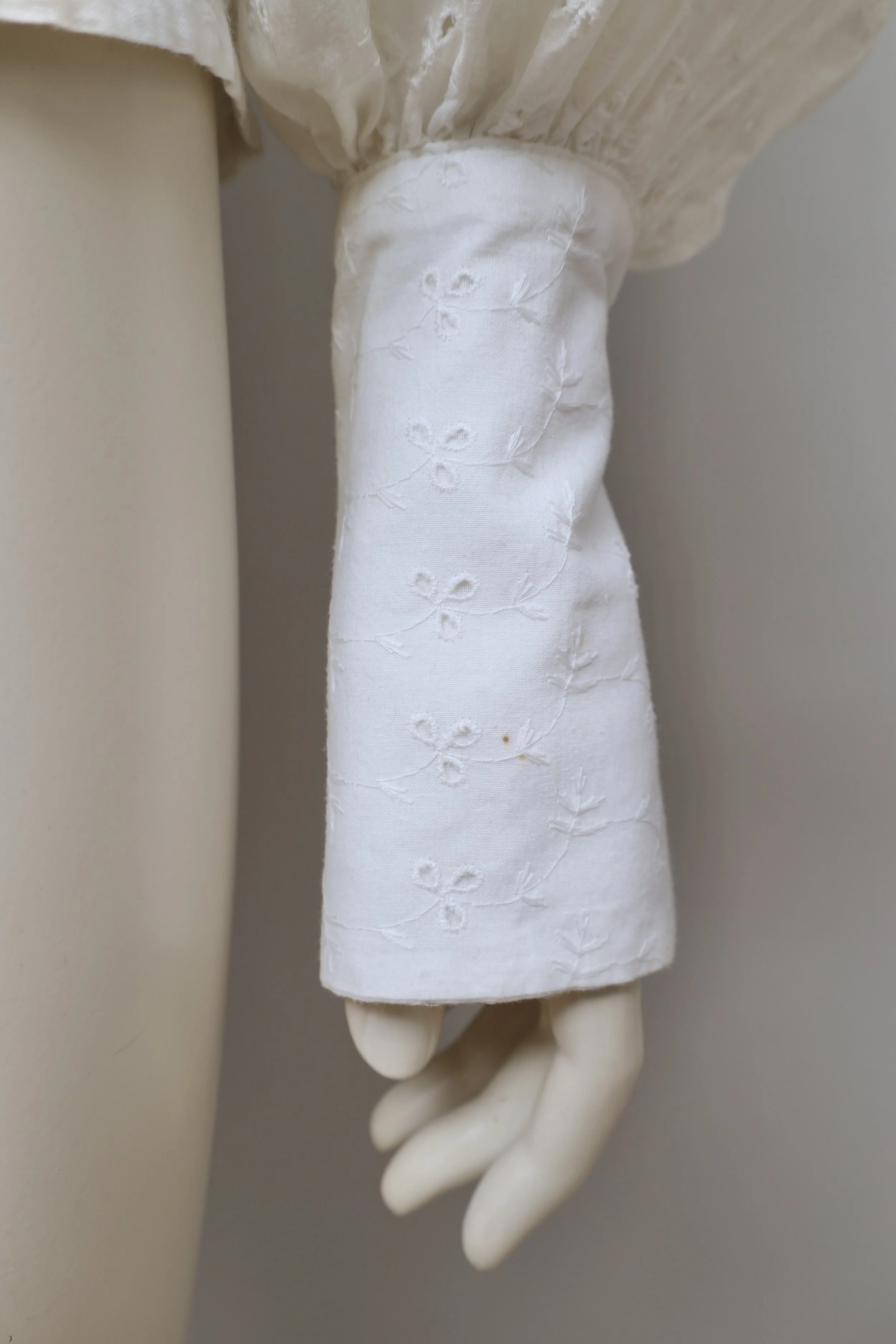 cuff detail