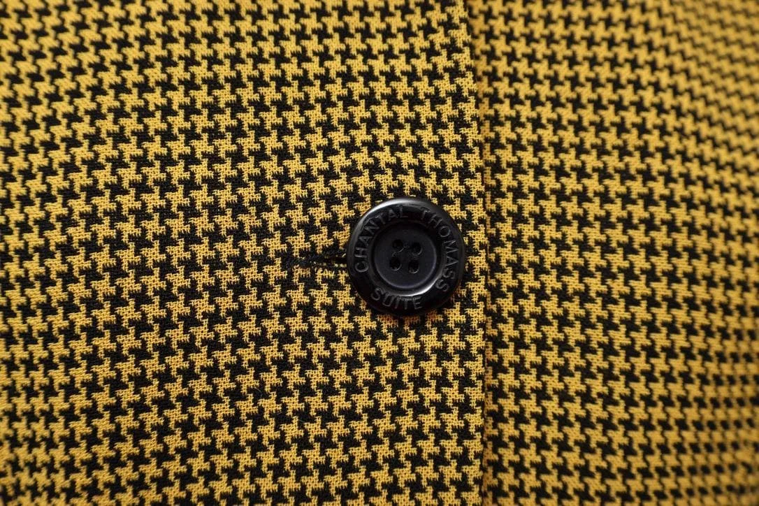 Chantal Thomass Suite button