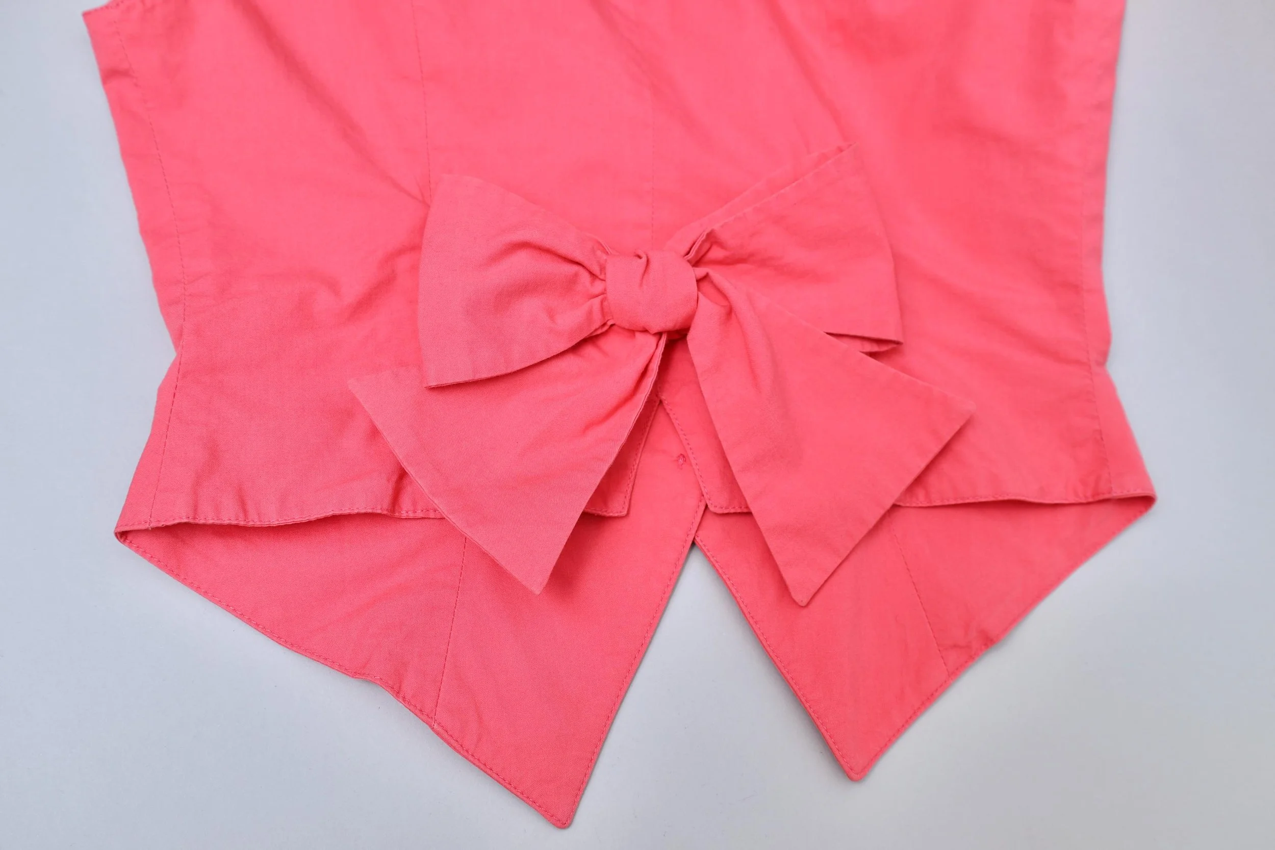 S/S 1989 Chantal Thomass pink cotton and black lace vest bow detail