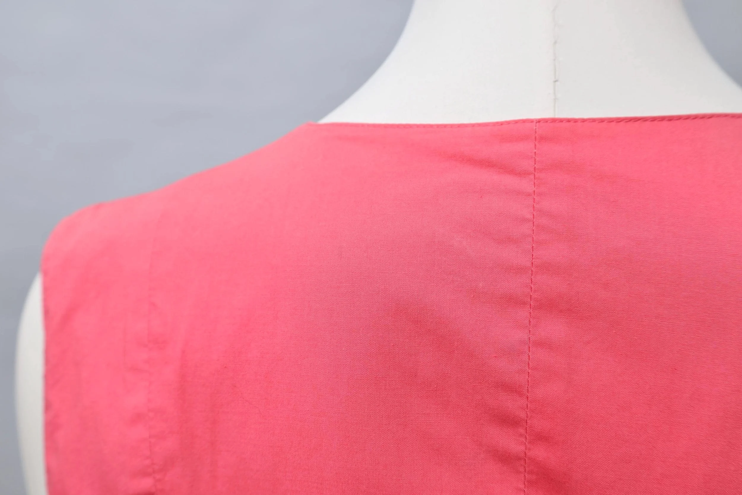 pink cotton vest detail