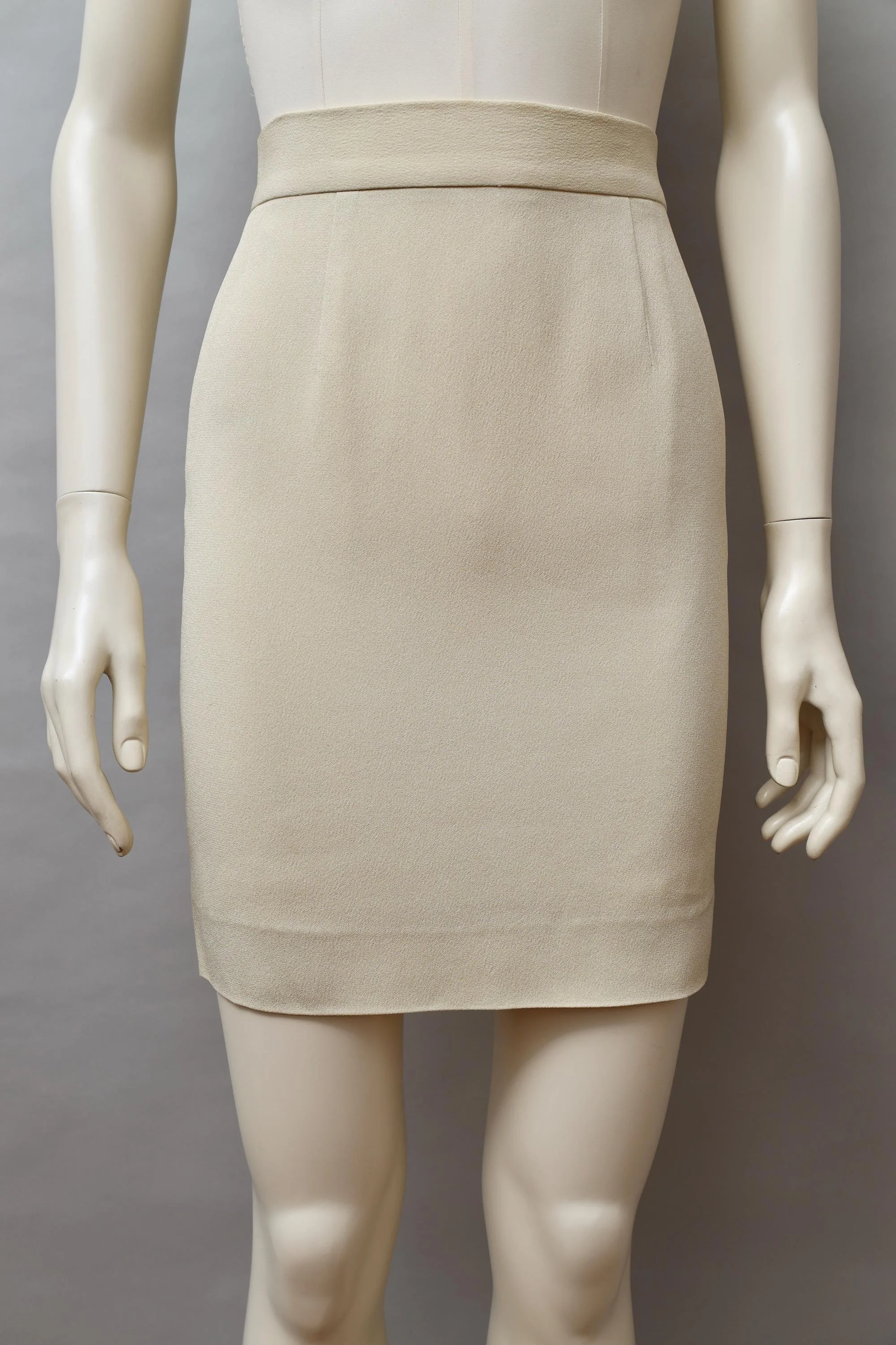 2000s Moschino Cheap and Chic beige heart button pencil skirt