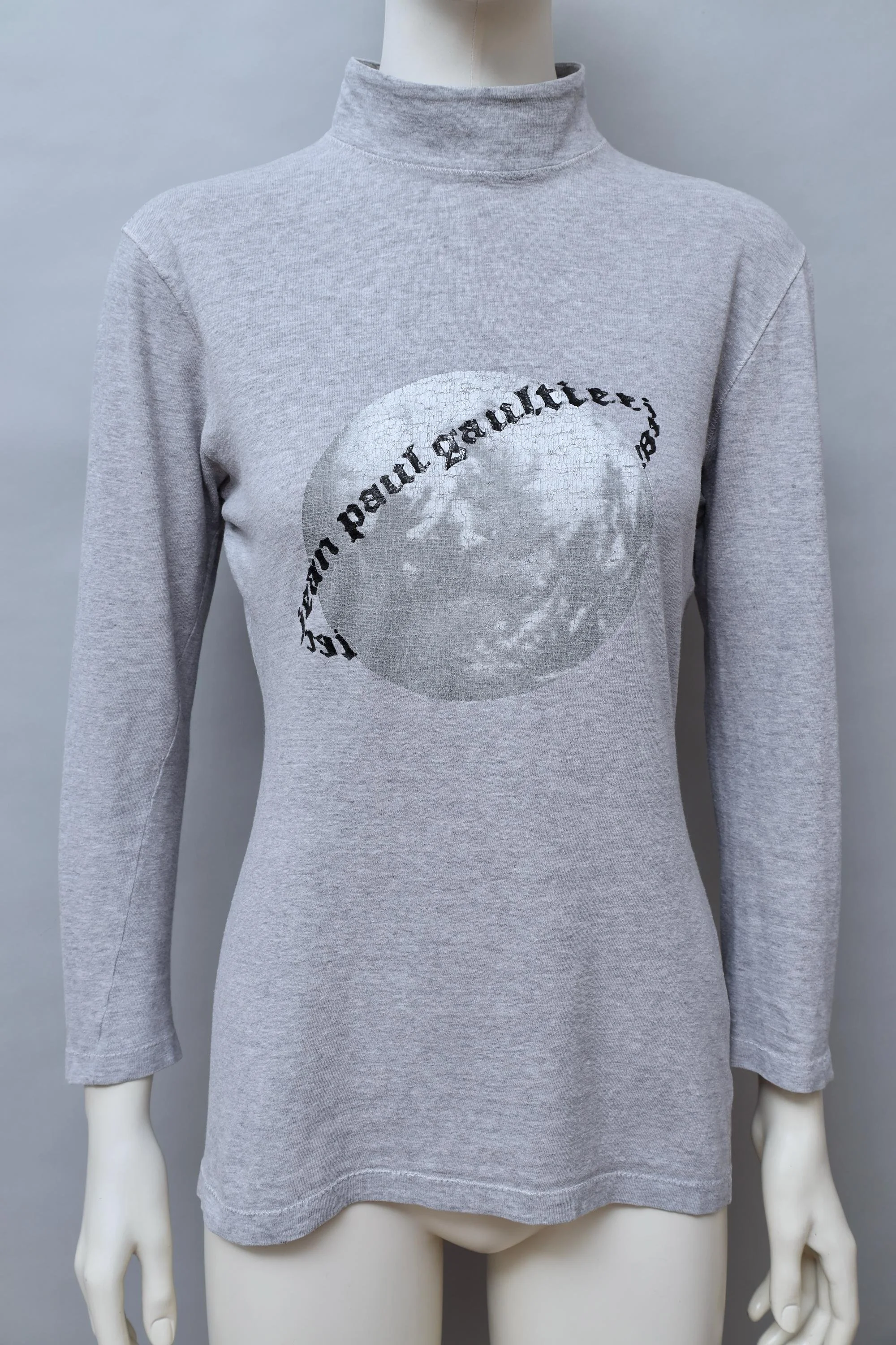 F/W 1987 Jean Paul Gaultier pour Equator gray planet logo print top
