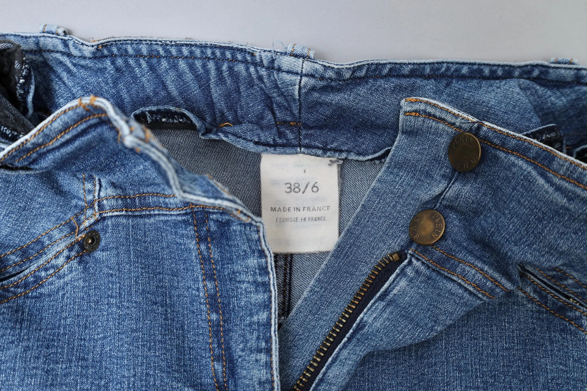 1990s Plein Sud label tag