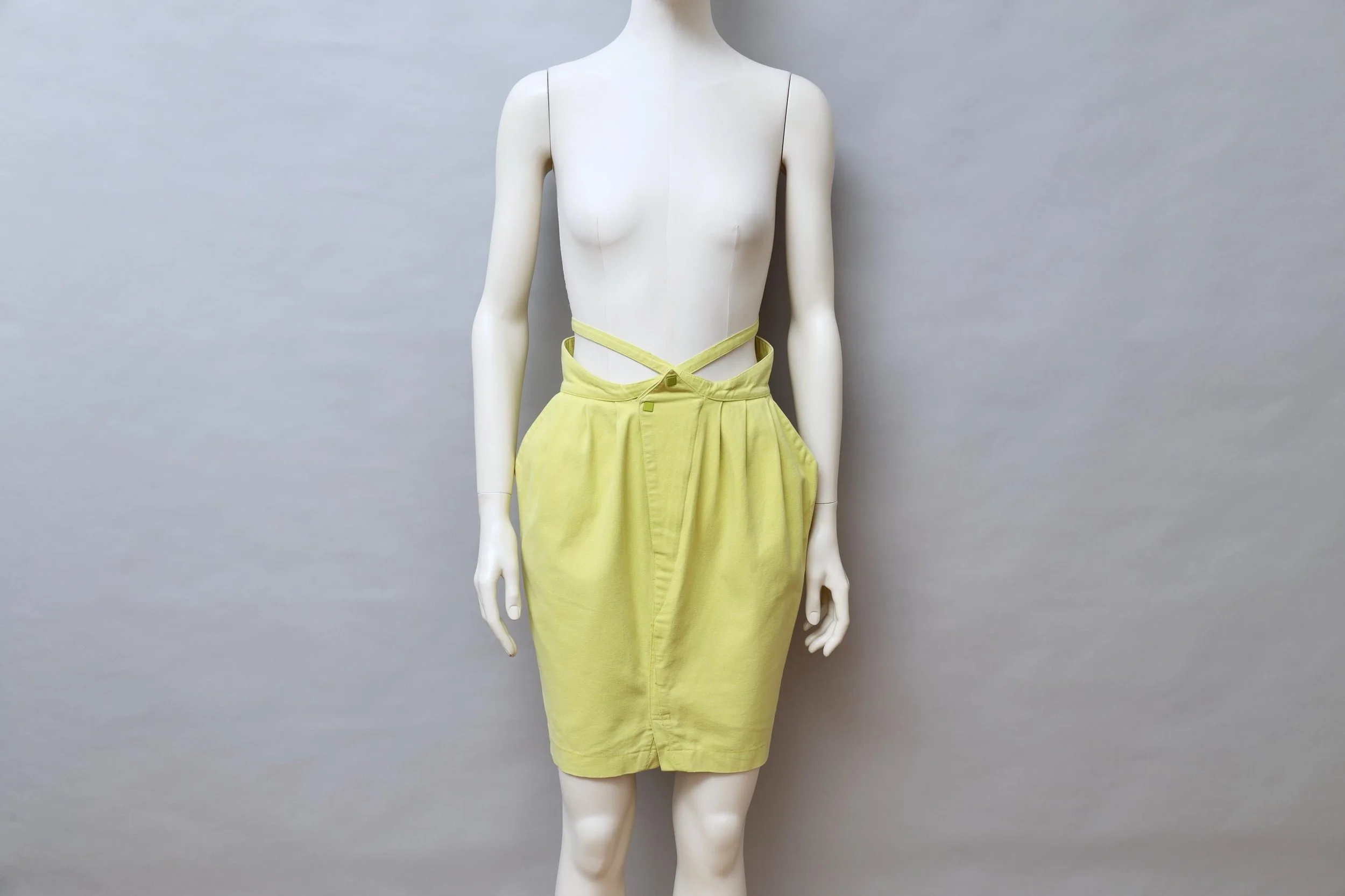 1980s Thierry Mugler tie waist chartreuse green pencil skirt
