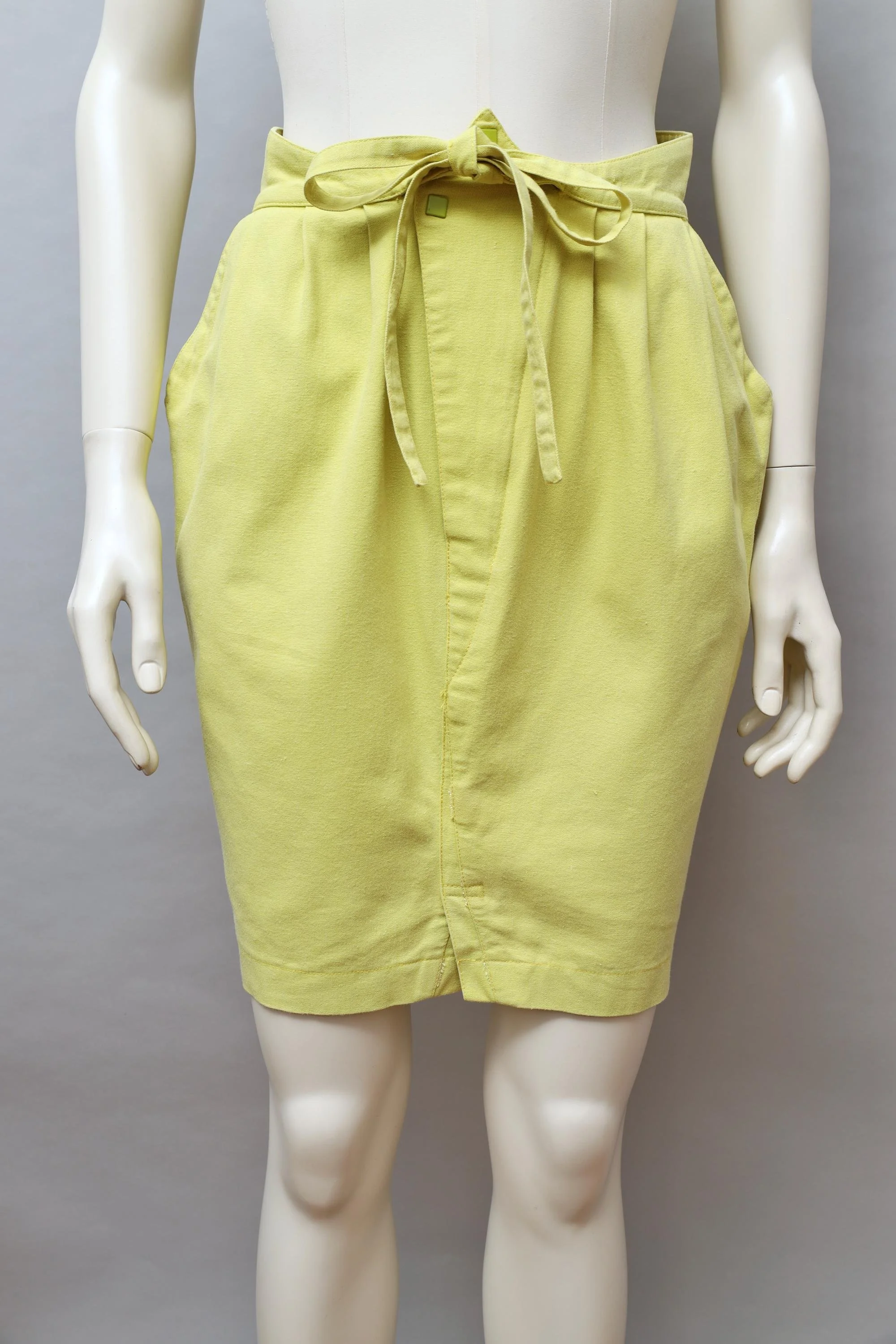1980s Thierry Mugler tie waist chartreuse green pencil skirt