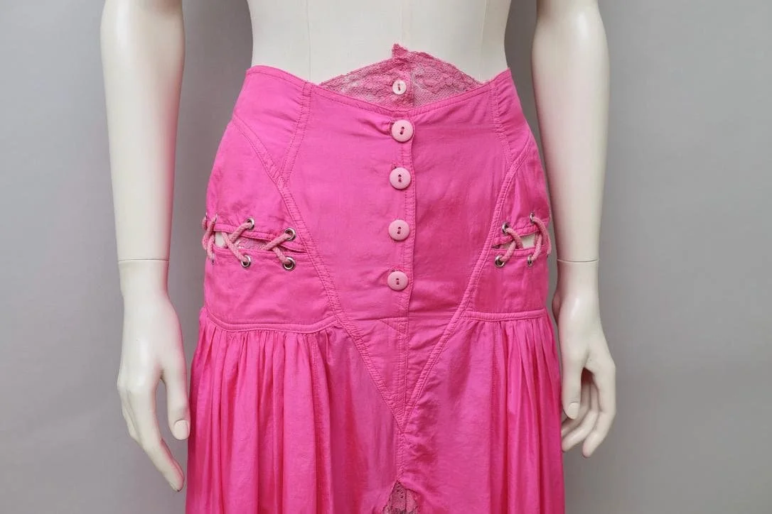 1980s Tramway Paris lace and ruched pink silk skirt