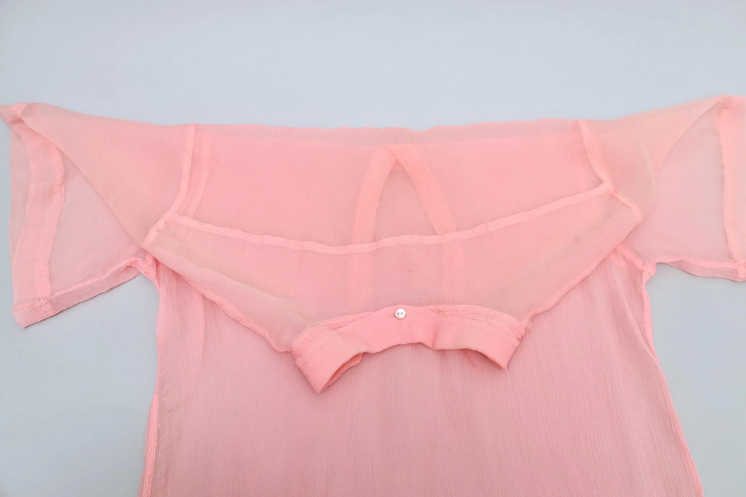 salmon pink mousseline de soie blouse detail