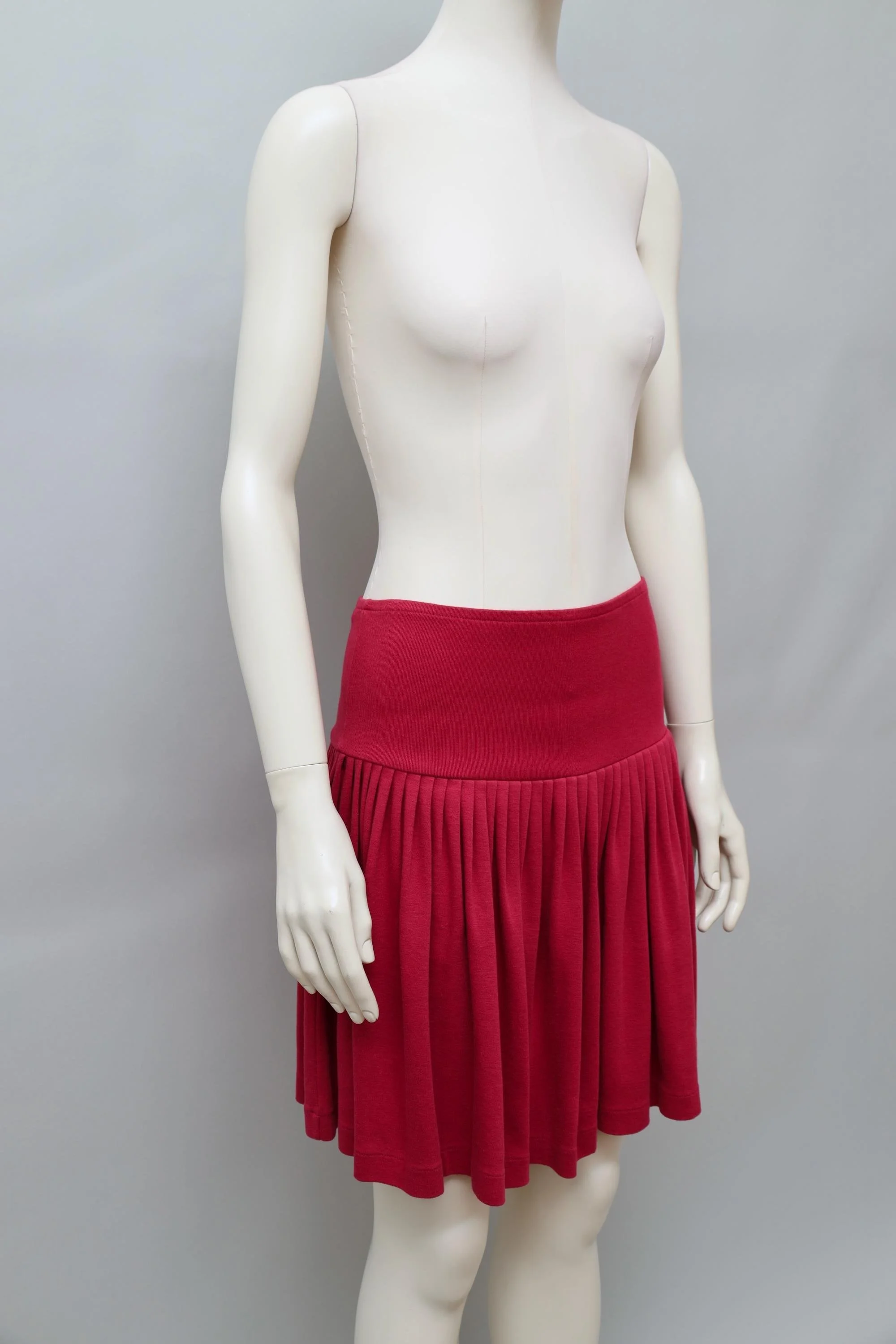 late 1980s / early 1990s Norma Kamali red drop waist ruched skirt
