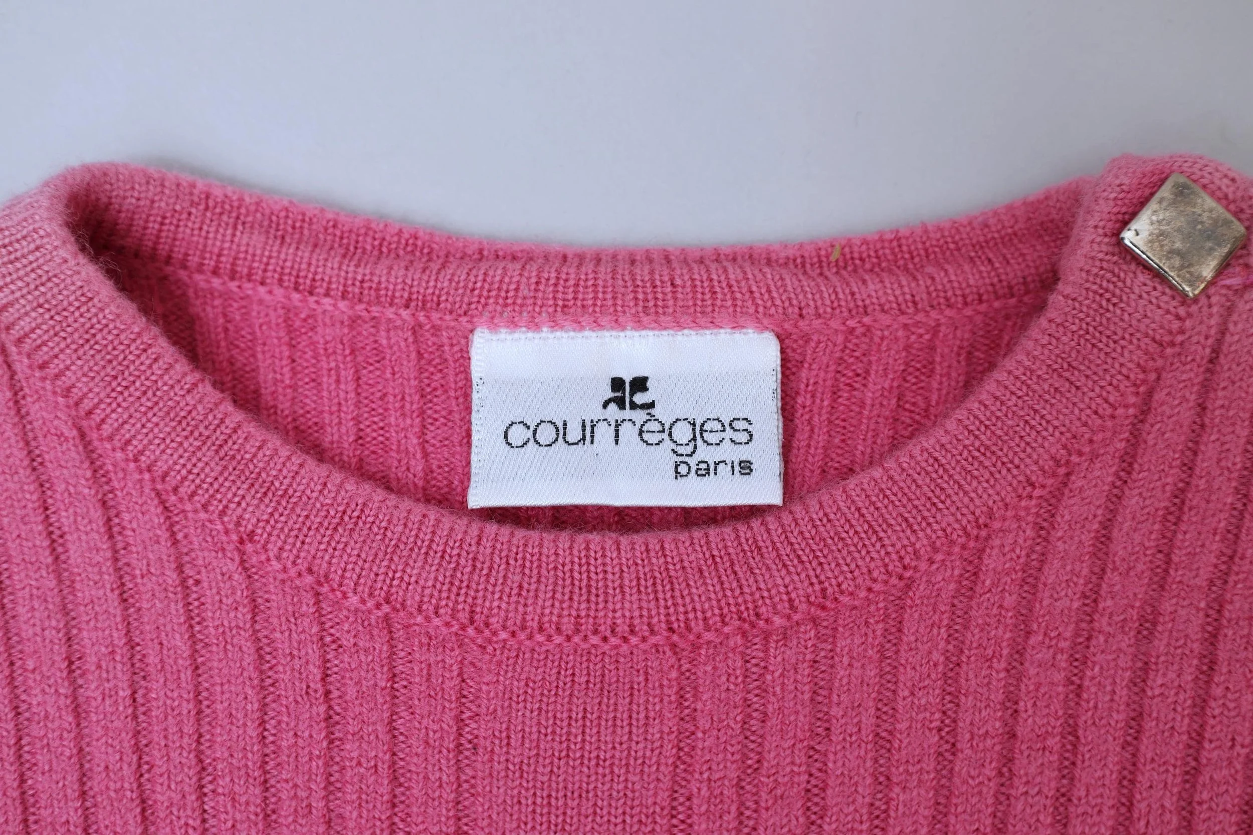 1970s Courrèges label tag