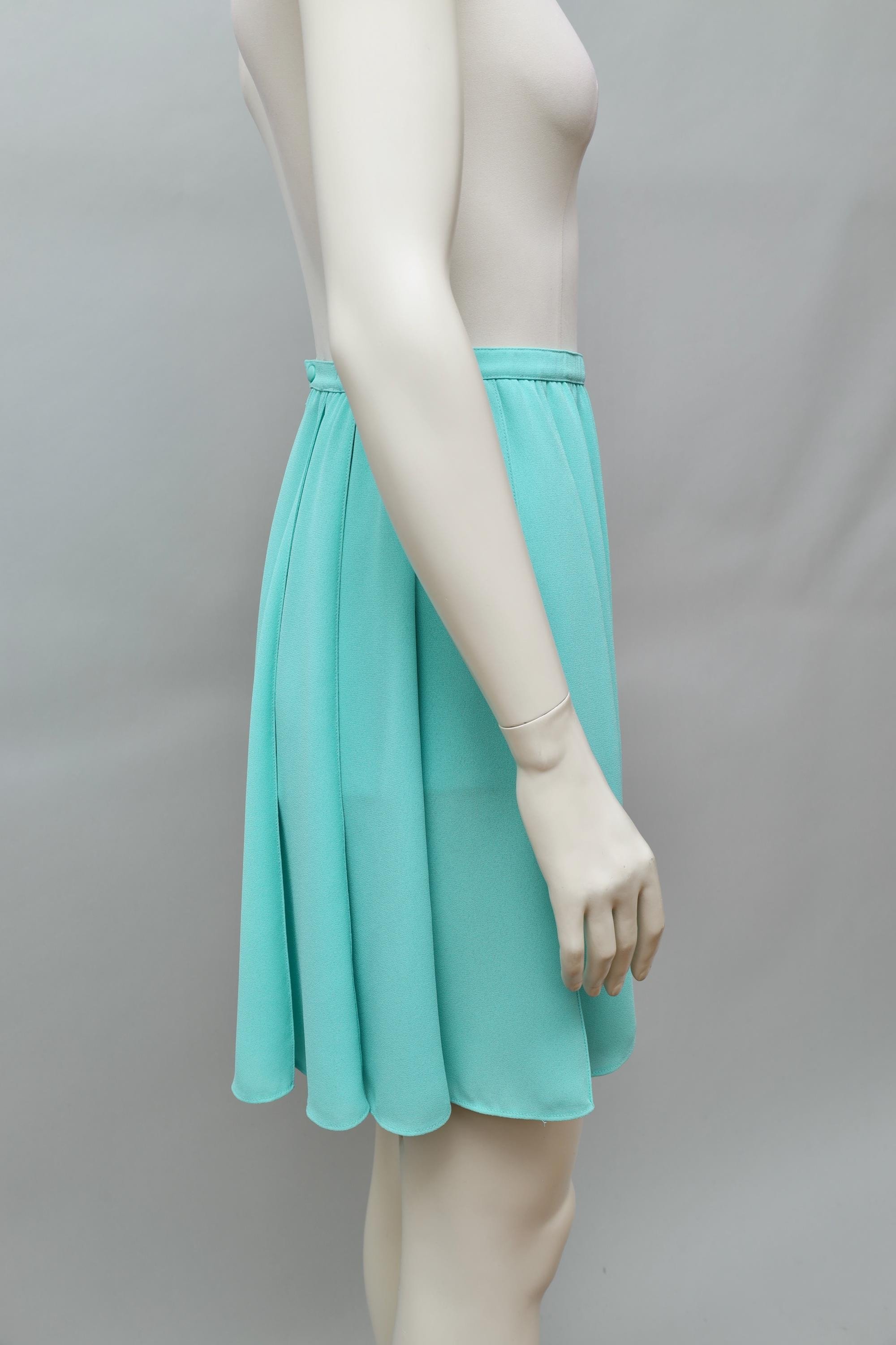 1990s Thierry Mugler aquamarine pleated crêpe skort