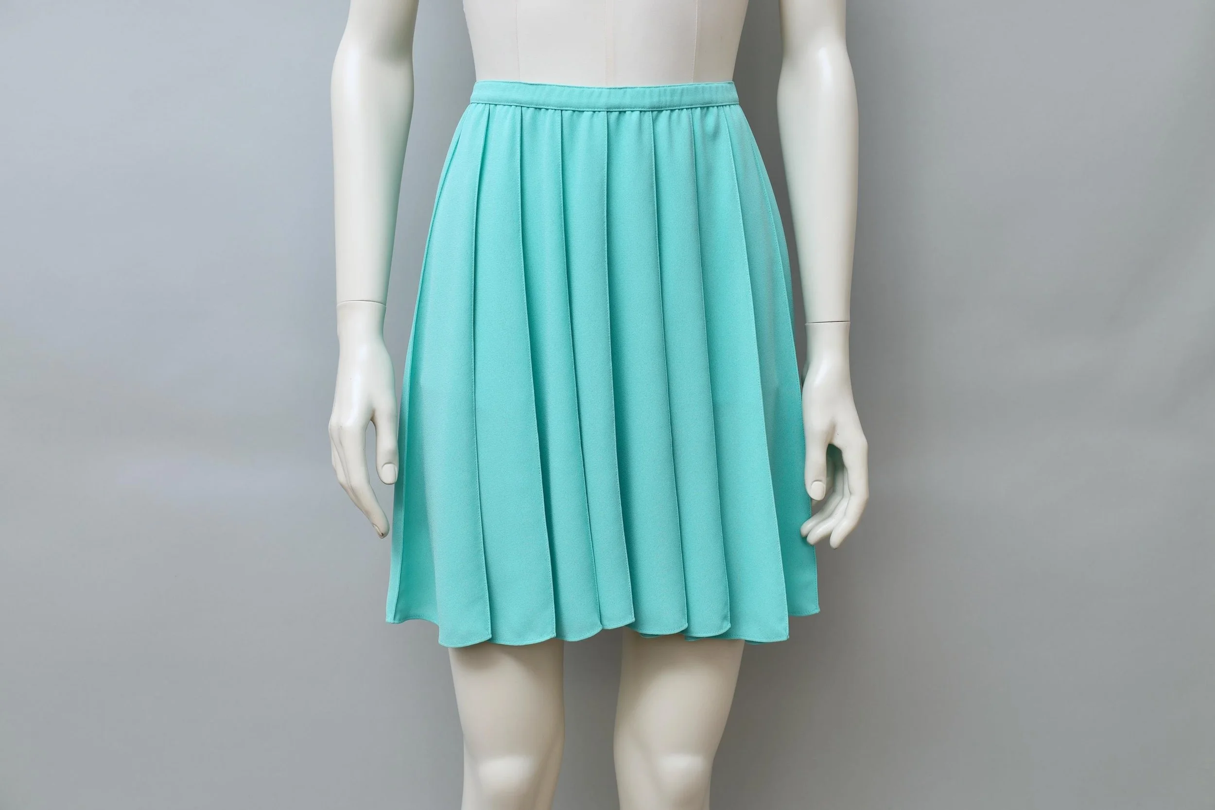 1990s Thierry Mugler aquamarine pleated crêpe skort