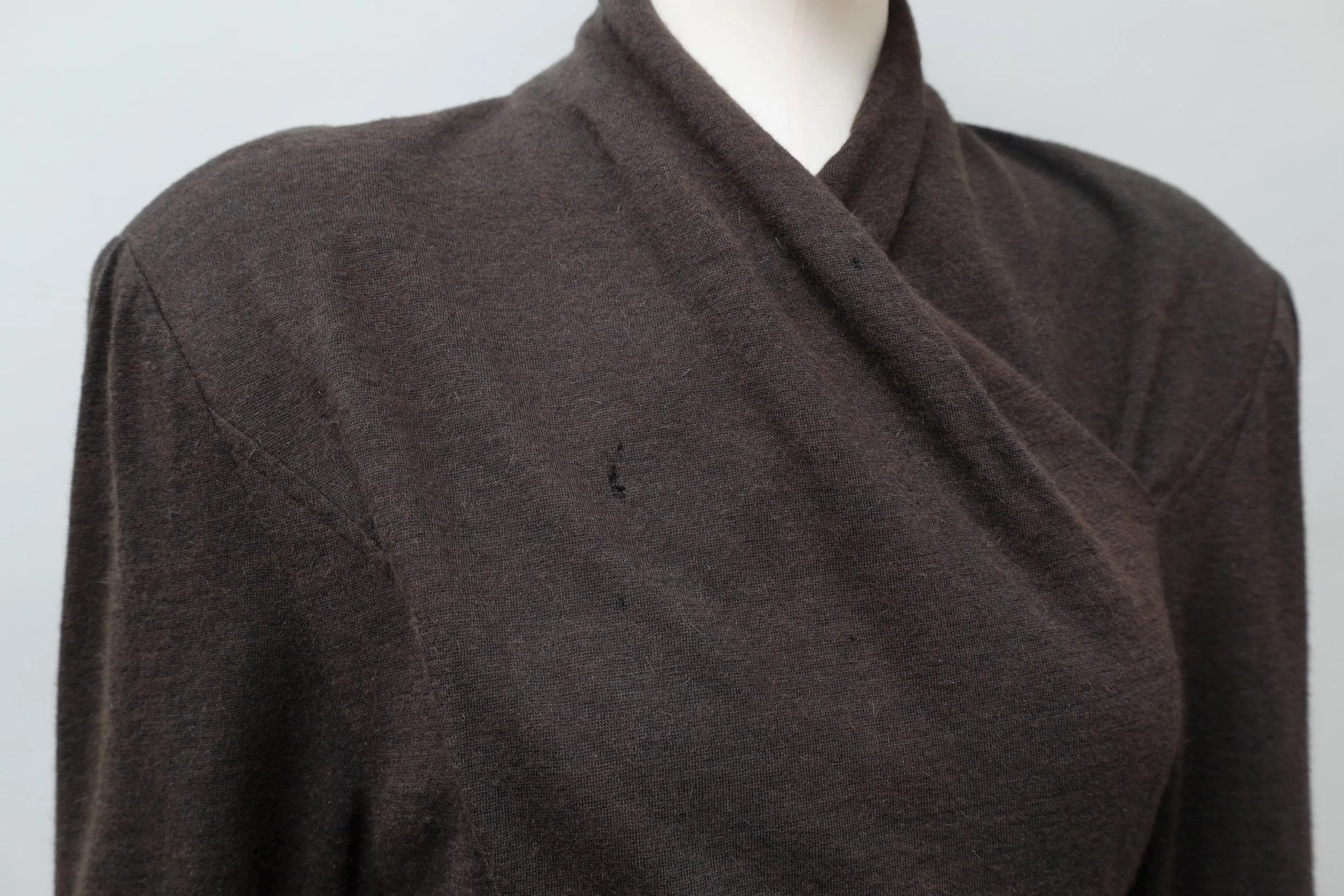 brown wool collar