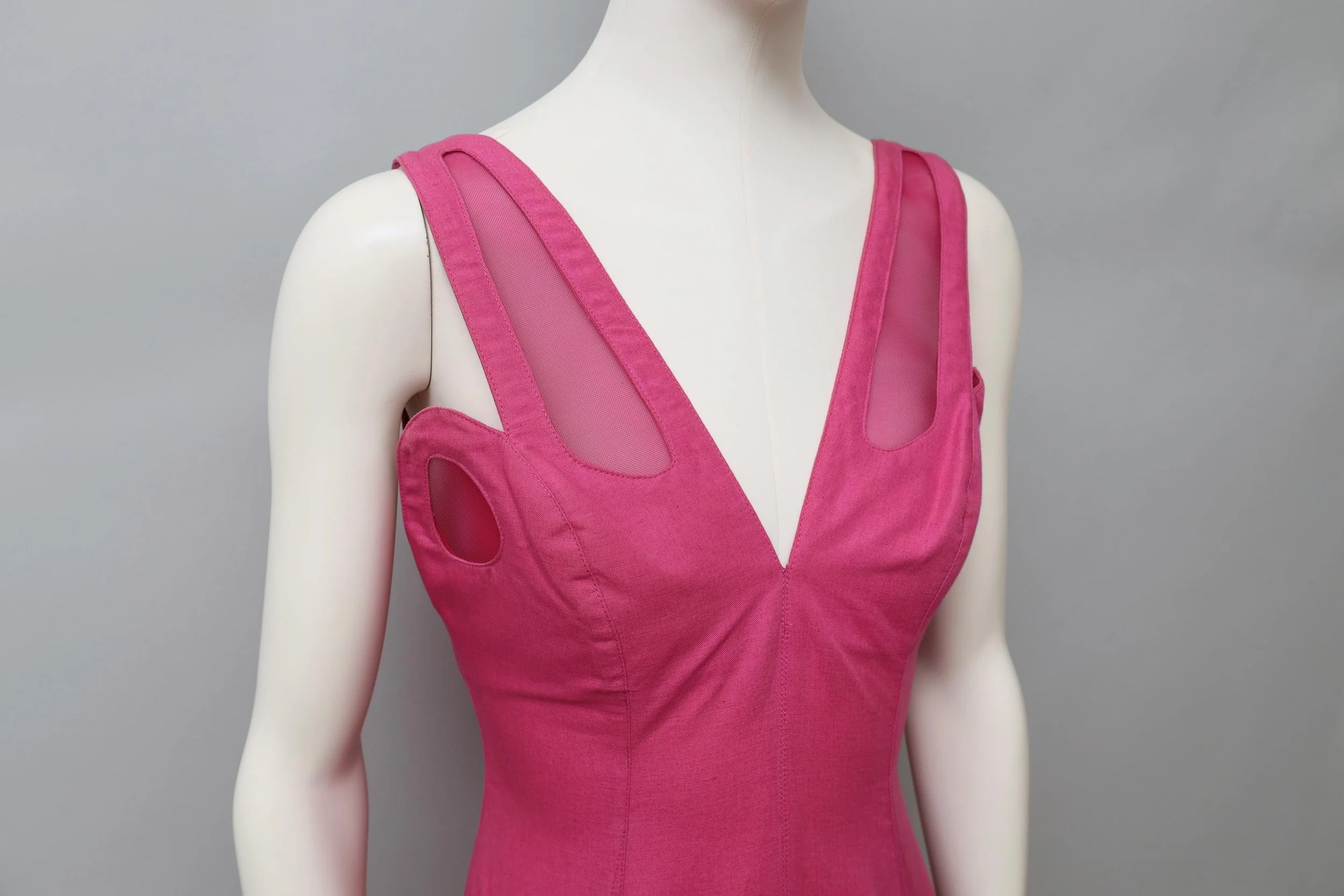 late 1980s / early 1990s Thierry Mugler Activ pink linen insect mesh v-neck