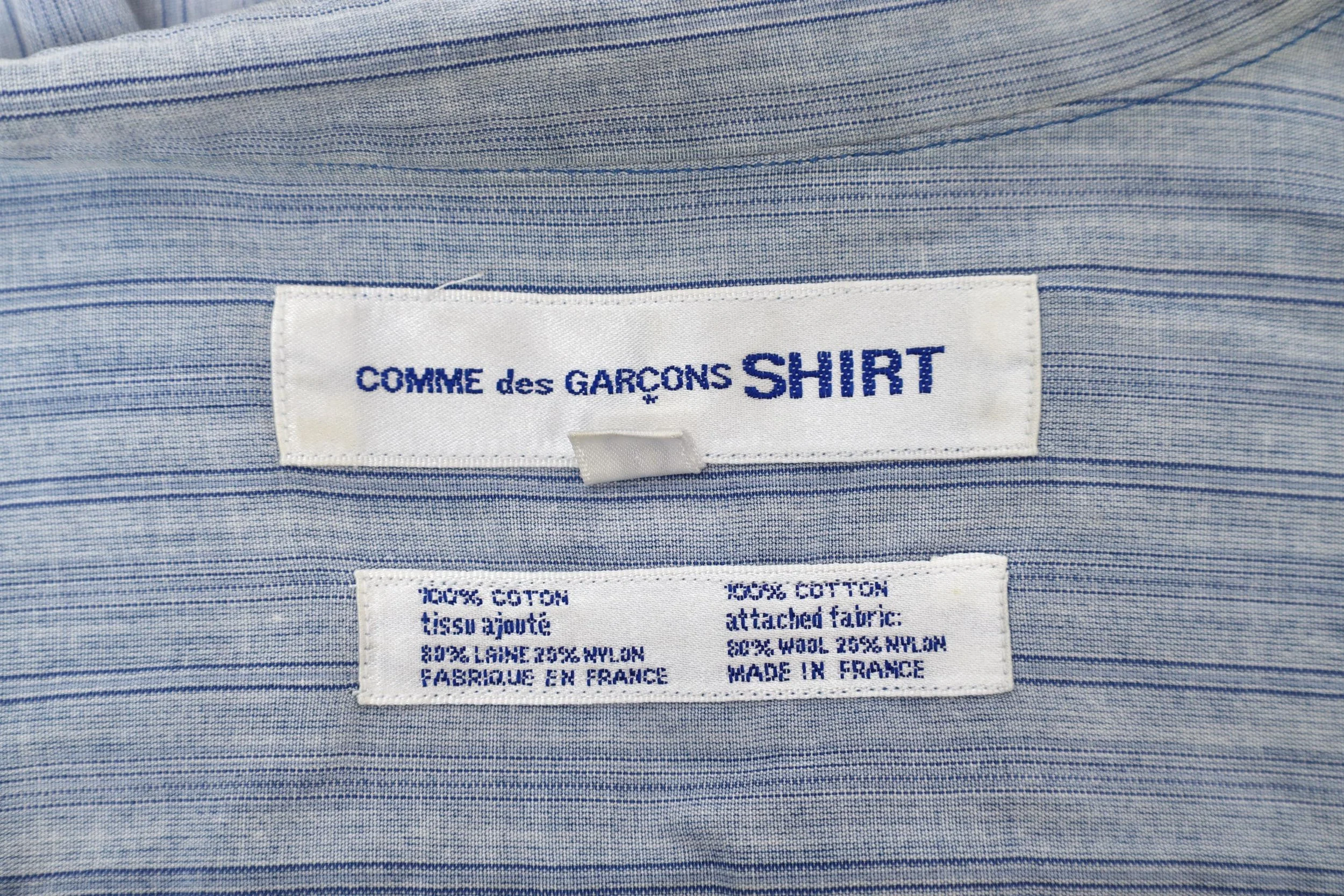 COMME des GARÇONS SHIRT label tag