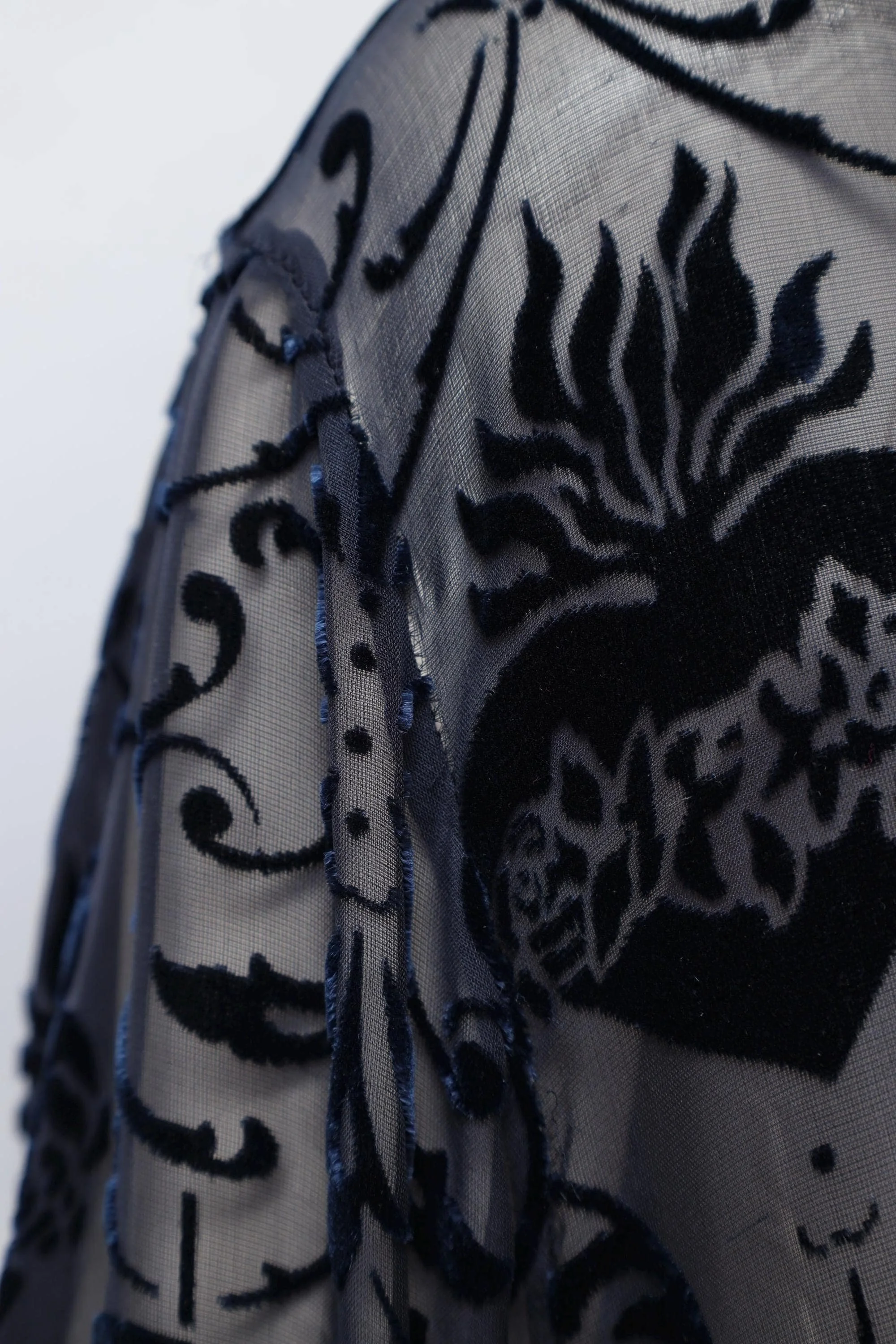 silk velvet devoré detail