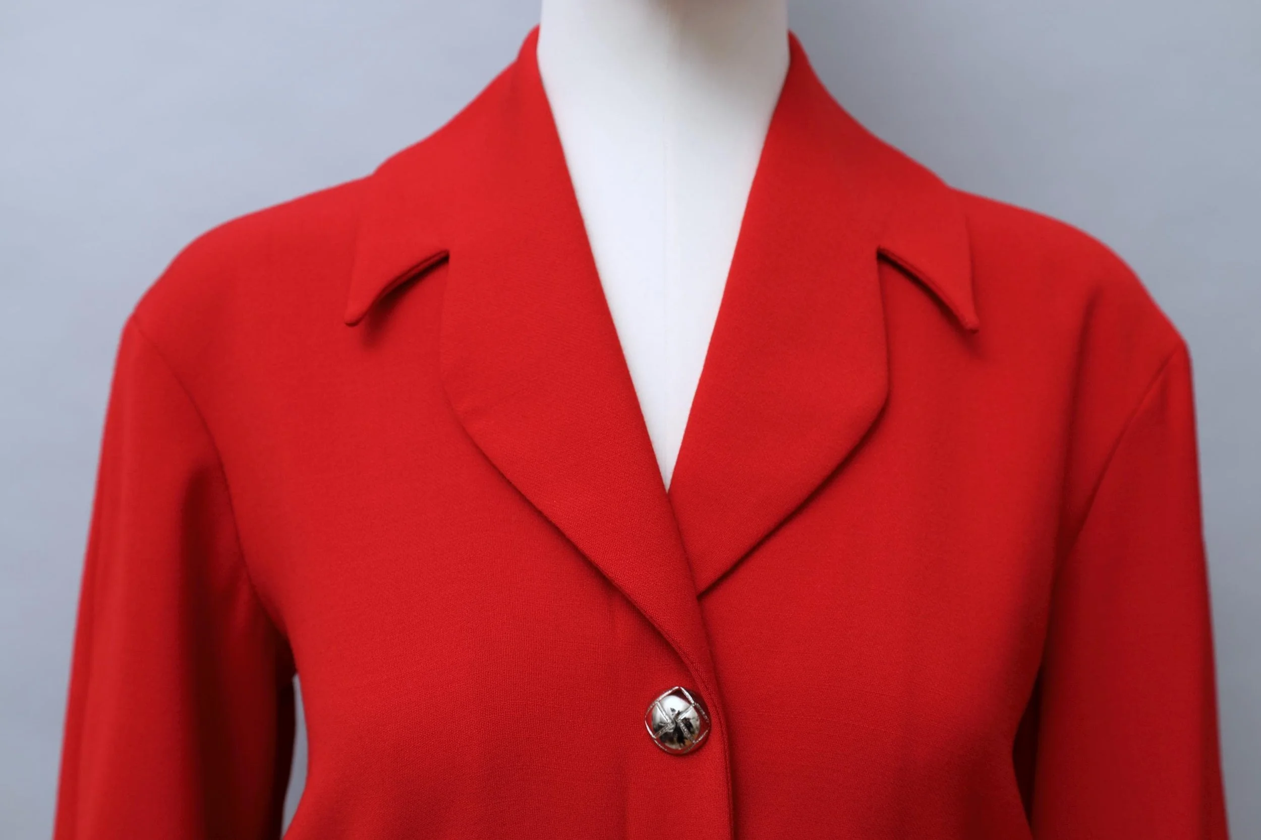 late 1980s / early 1990s Thierry Mugler Activ red collar