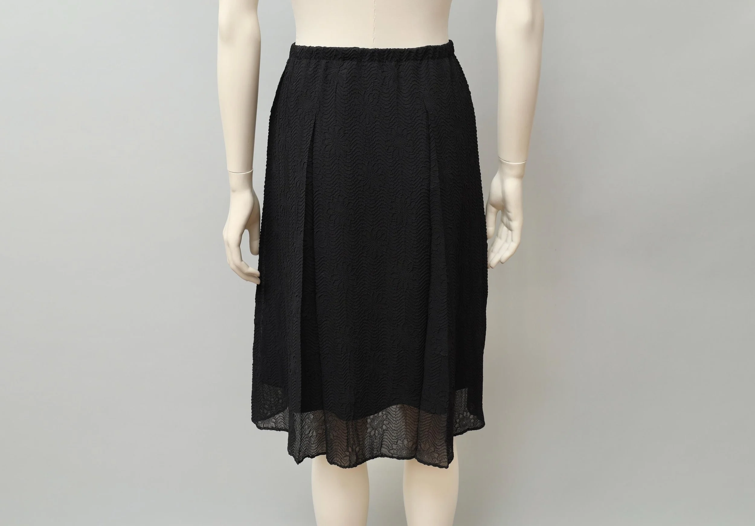 1990s Yoshiki Hishinuma black floral textured skirt