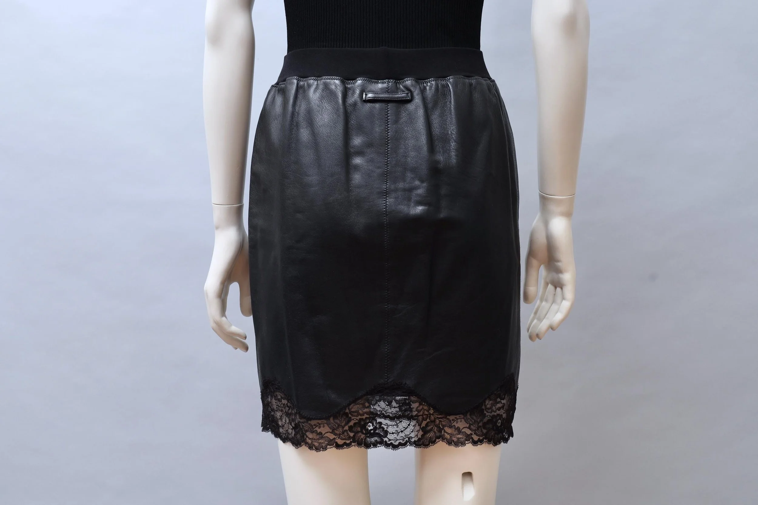 S/S 1986 Jean Paul Gaultier pour Ghezzi black leather slip skirt