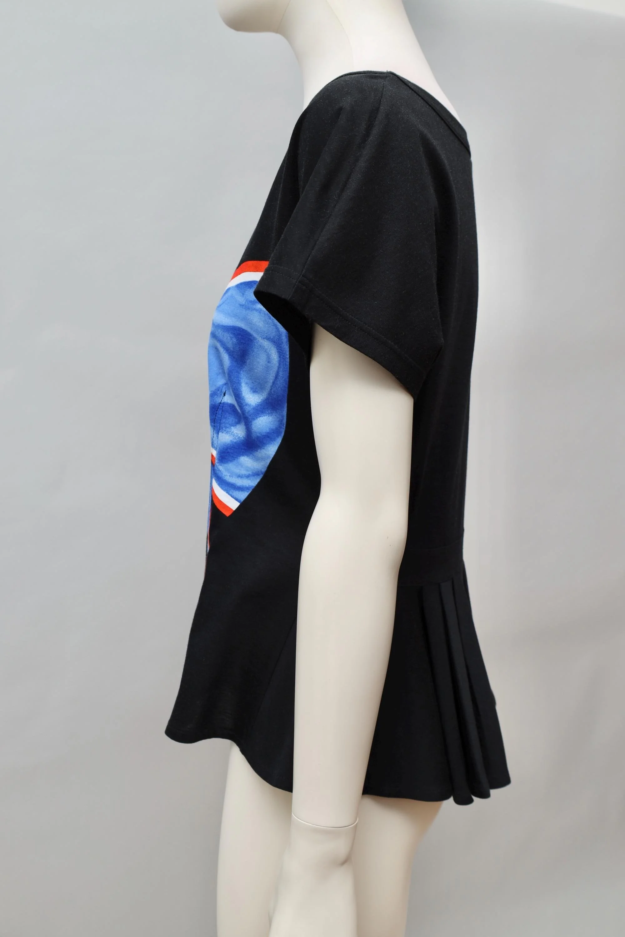 1980s Oceano by La Perla V.I.P. bow graphic top