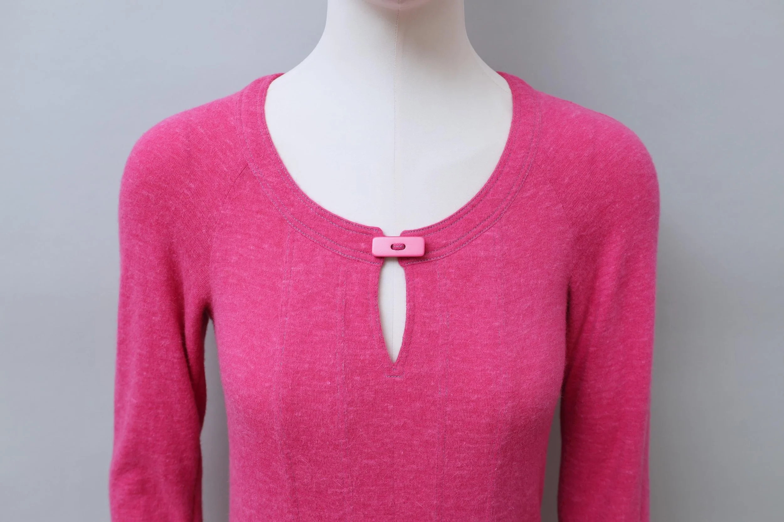 early 1970s Jean Muir pink wool angora blend art deco button keyhole