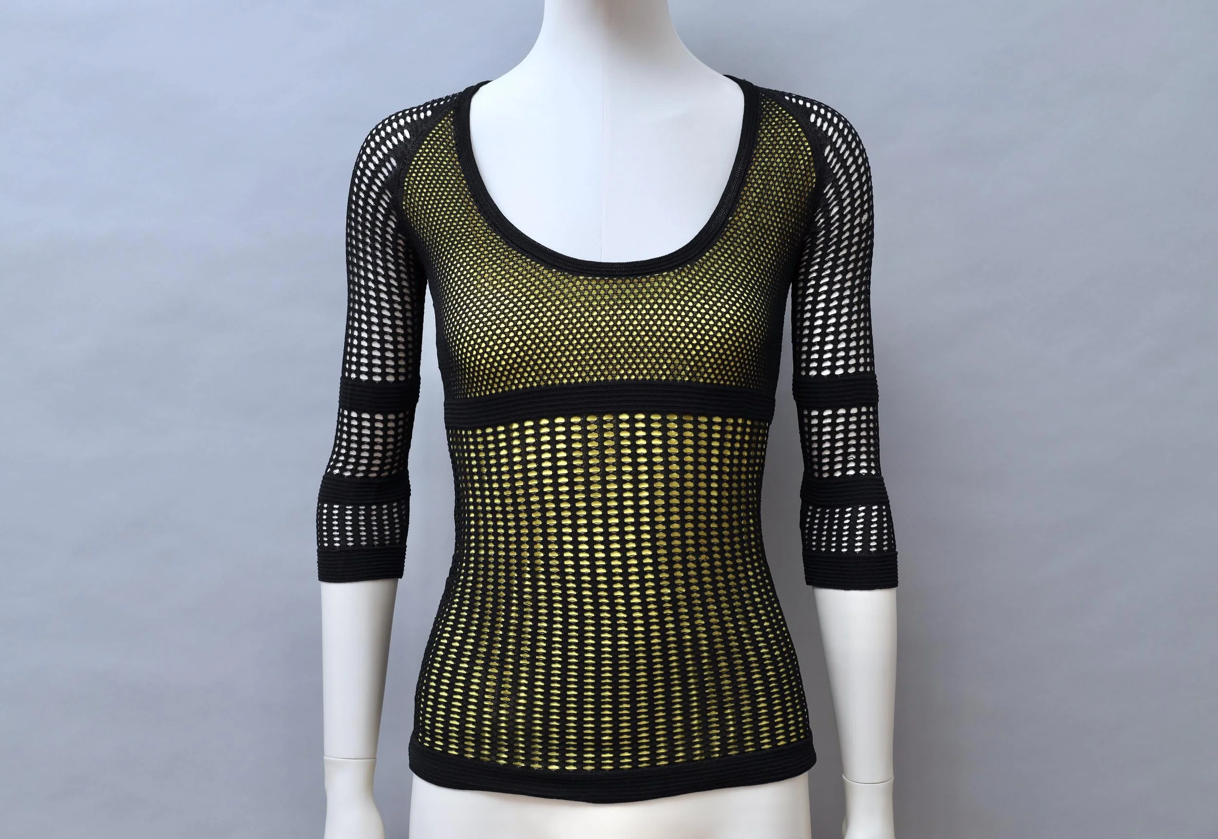 2000s GF Ferré yellow and black net raglan top