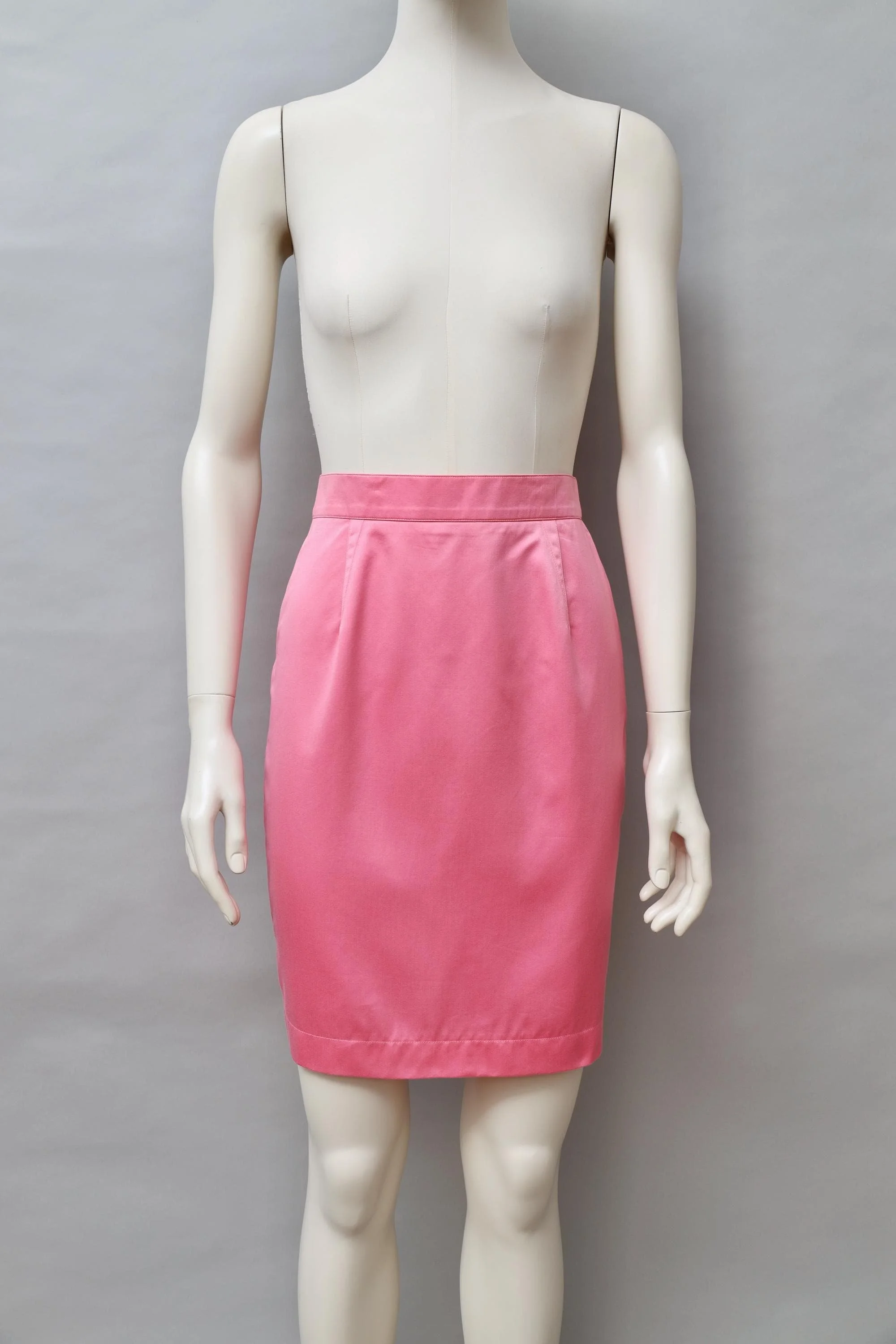 1990s Mugler by Thierry Mugler pink satin pencil skirt