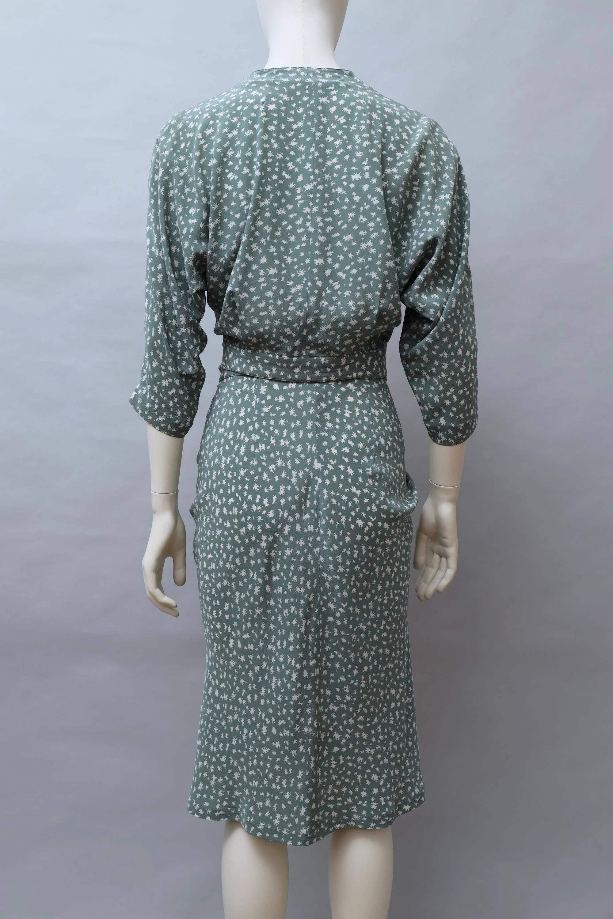 1970s Emmanuelle Khanh sage green silk ensemble