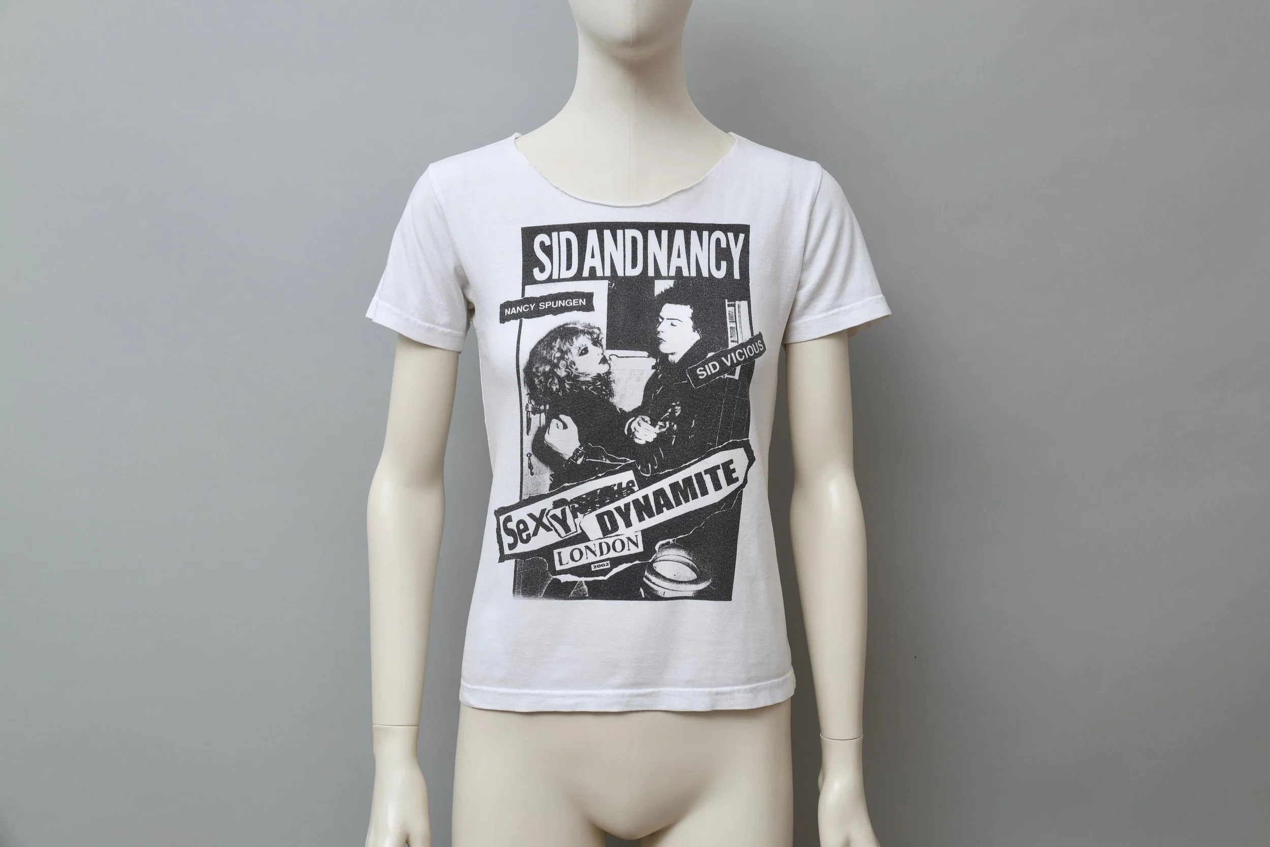 early 2000s Sexy Dynamite London Sid & Nancy t-shirt