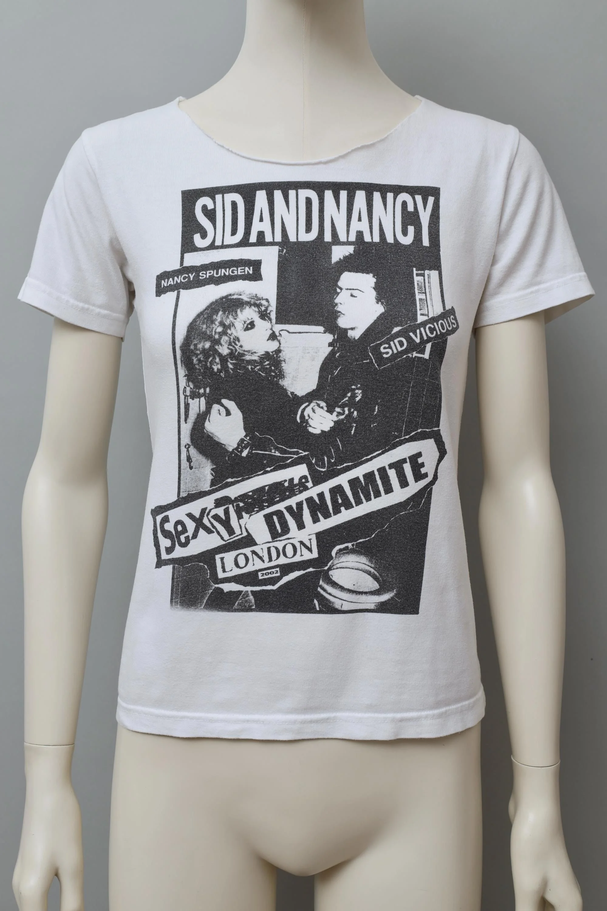 early 2000s Sexy Dynamite London Sid & Nancy t-shirt
