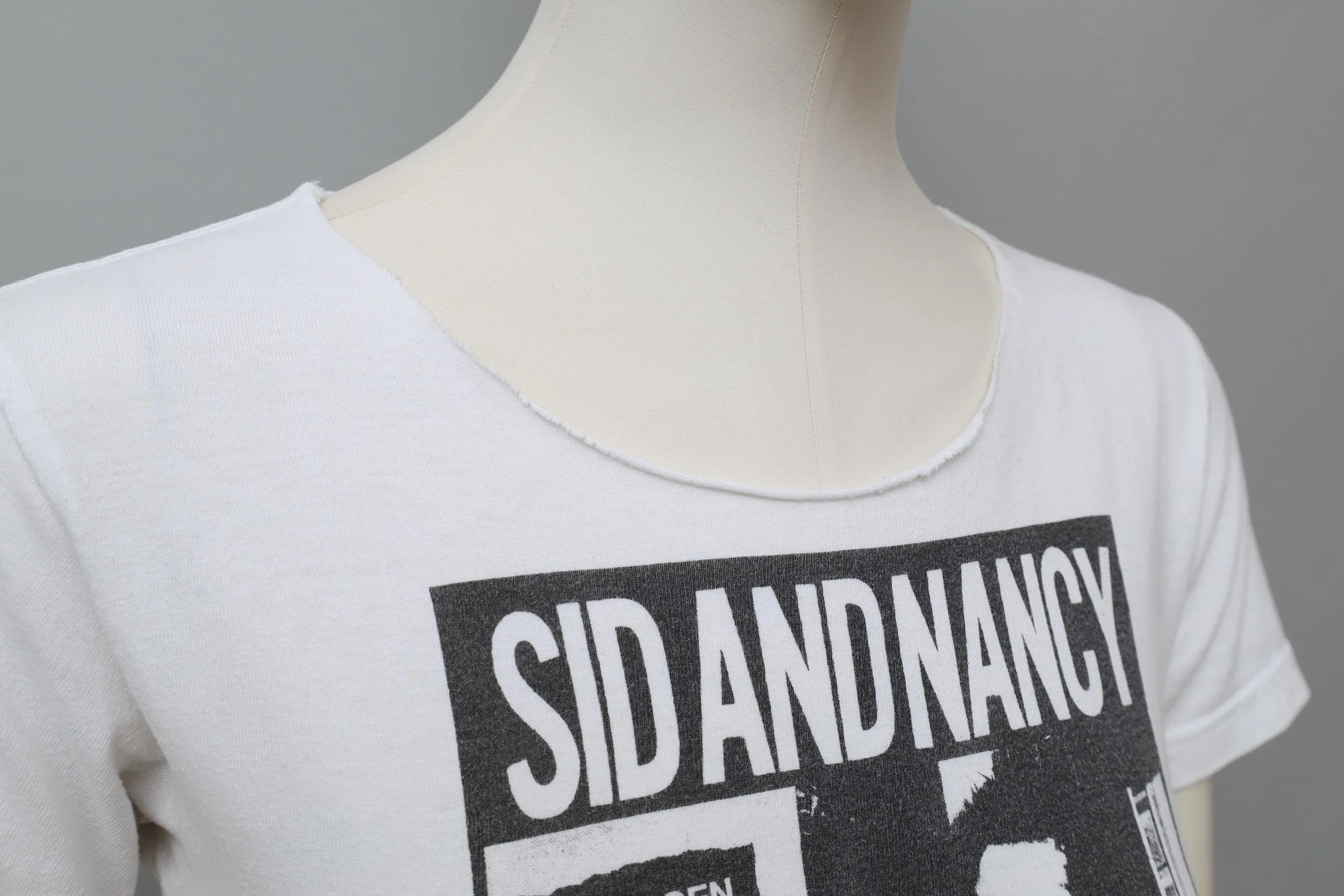 early 2000s Sexy Dynamite London Sid & Nancy t-shirt