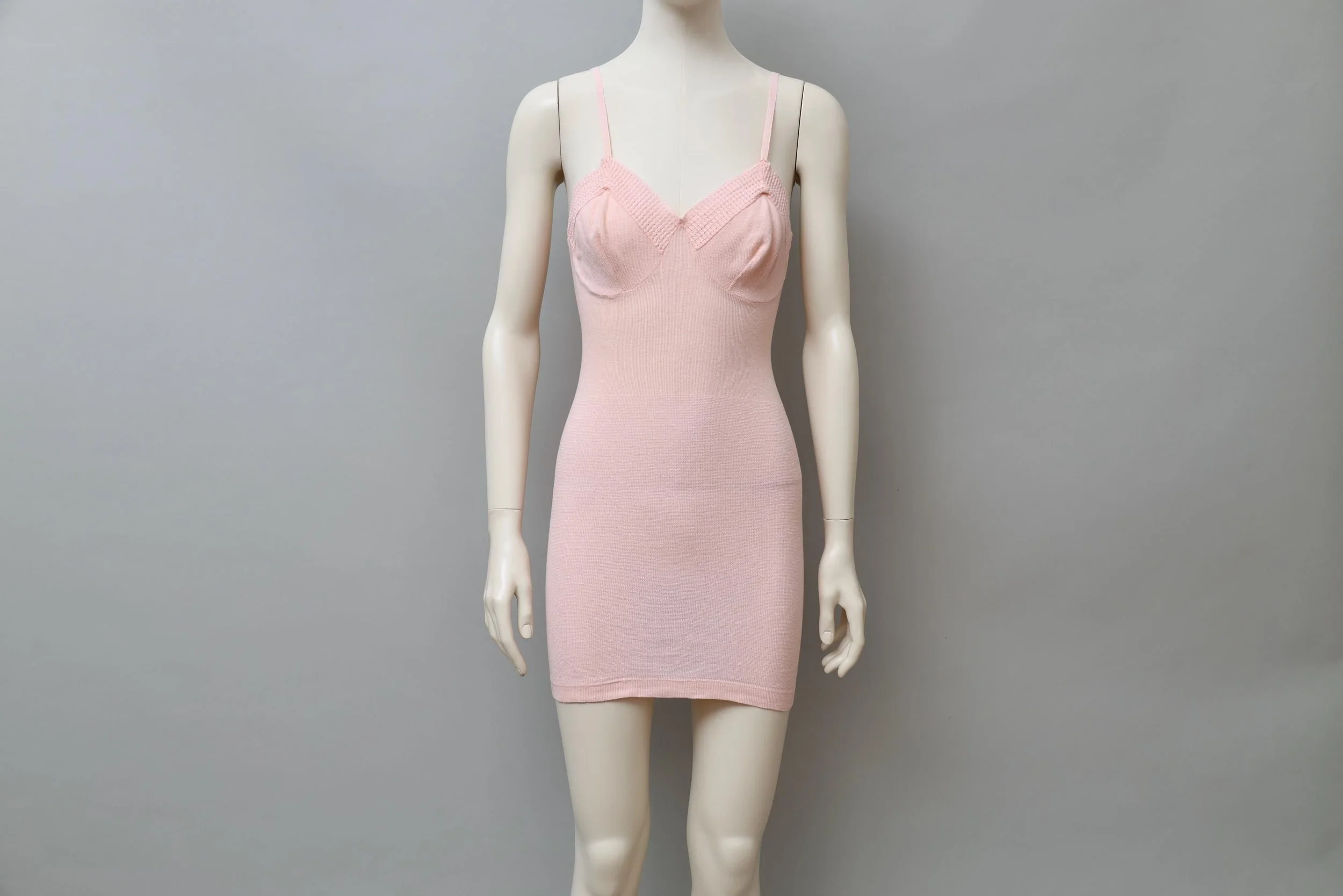 1960s vintage salmon pink knit slip dress
