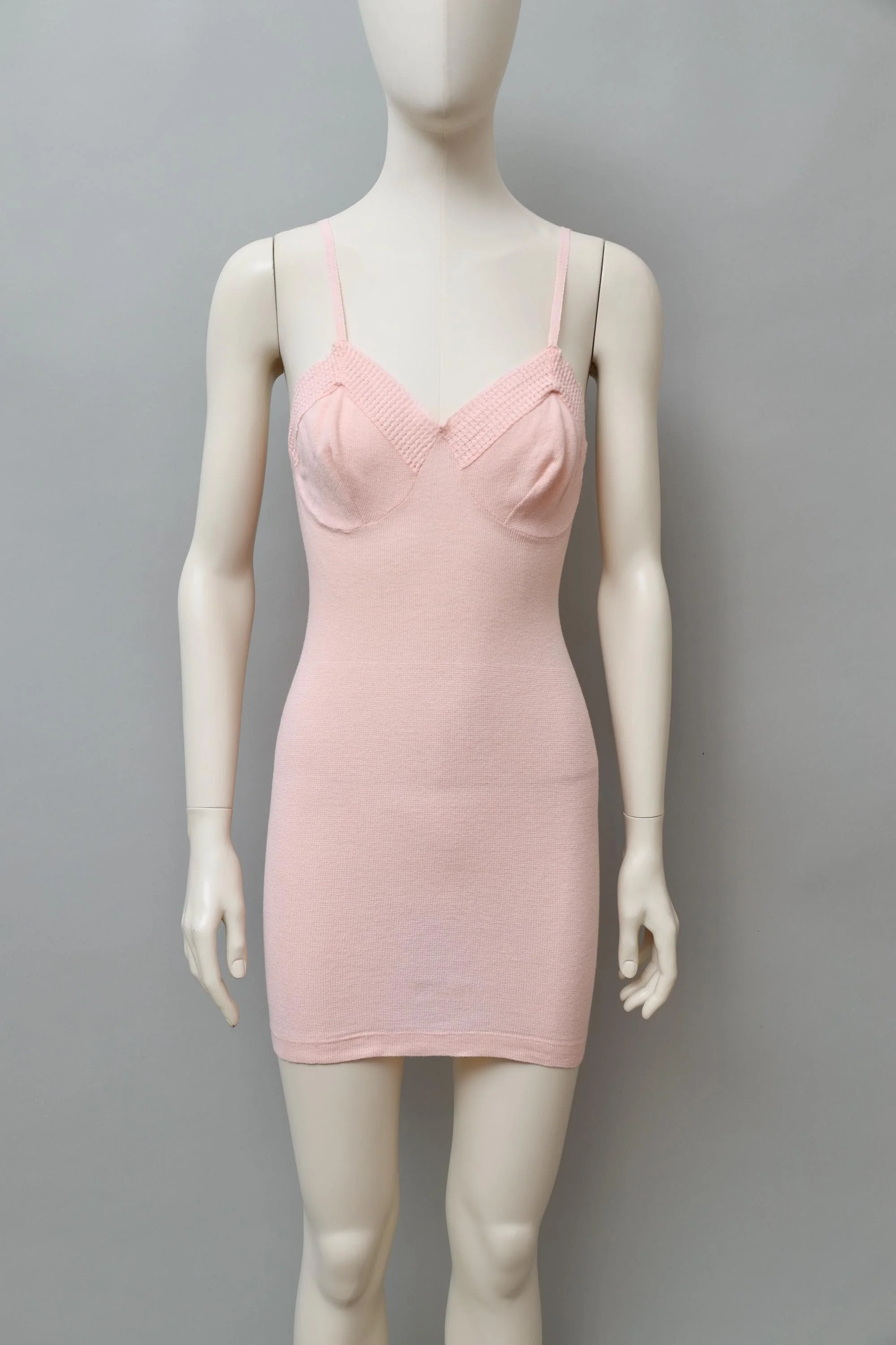 1960s vintage salmon pink knit slip dress