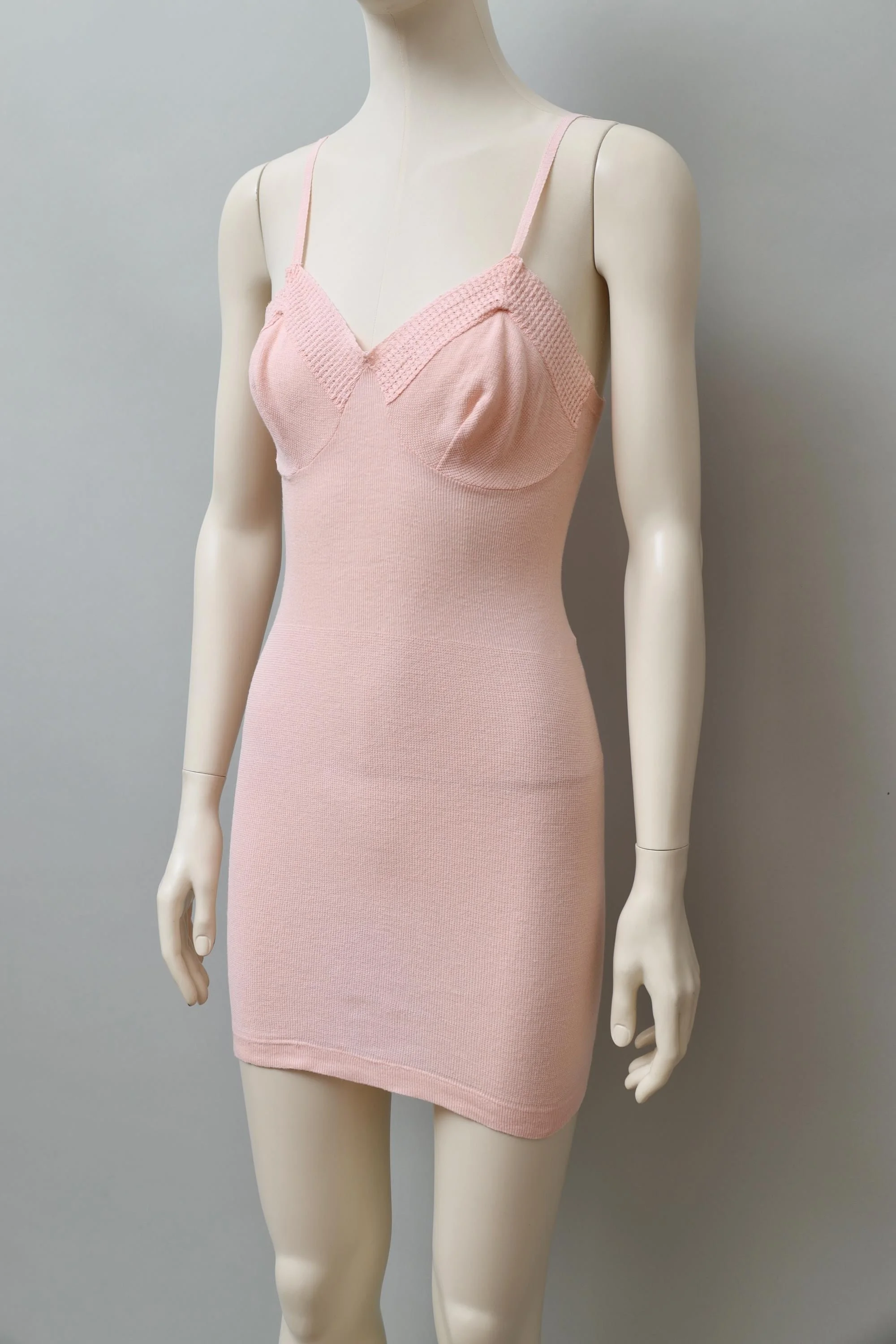 1960s vintage salmon pink knit slip dress