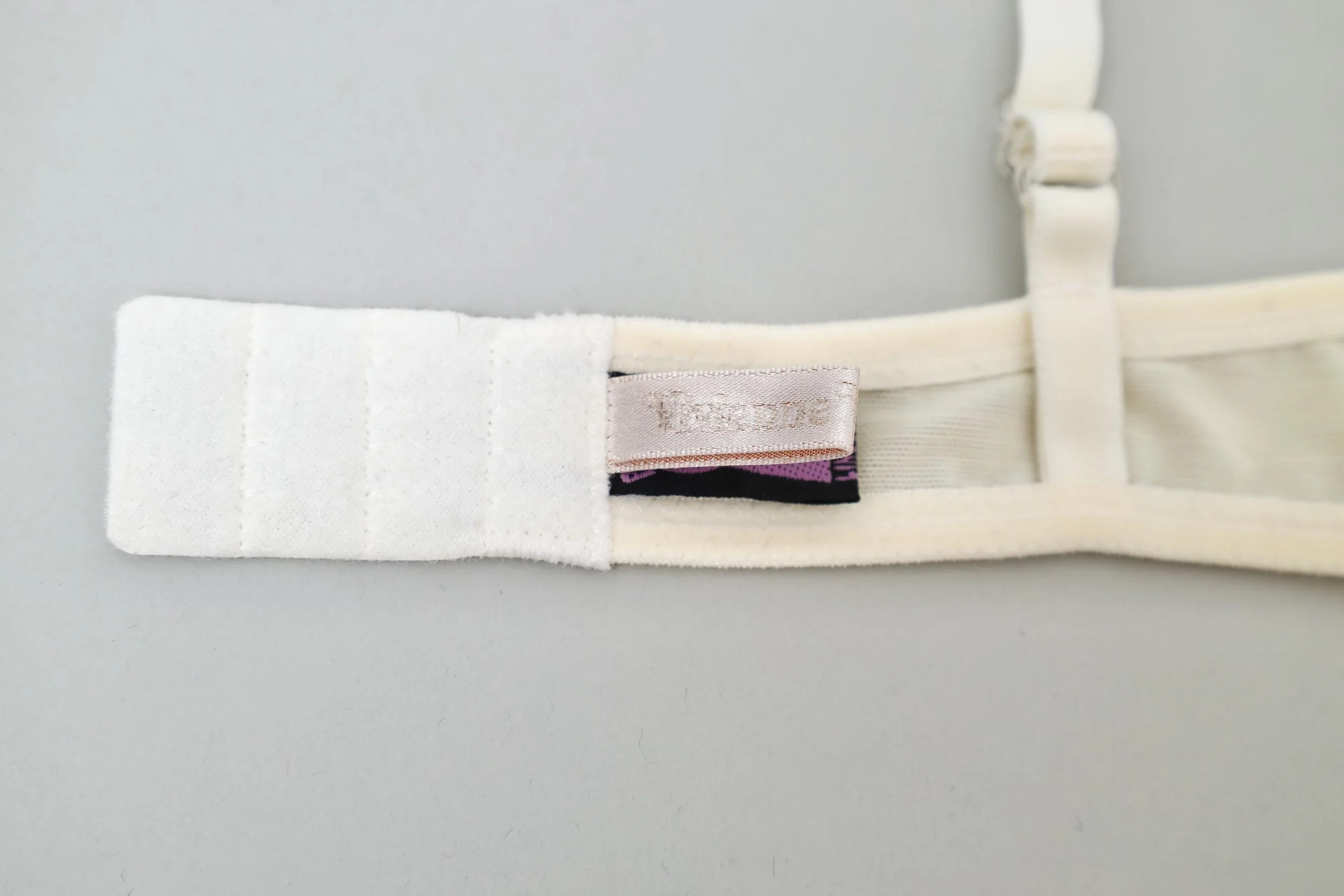 S/S 1997 Vivienne Westwood Peek-A-Boo label tag