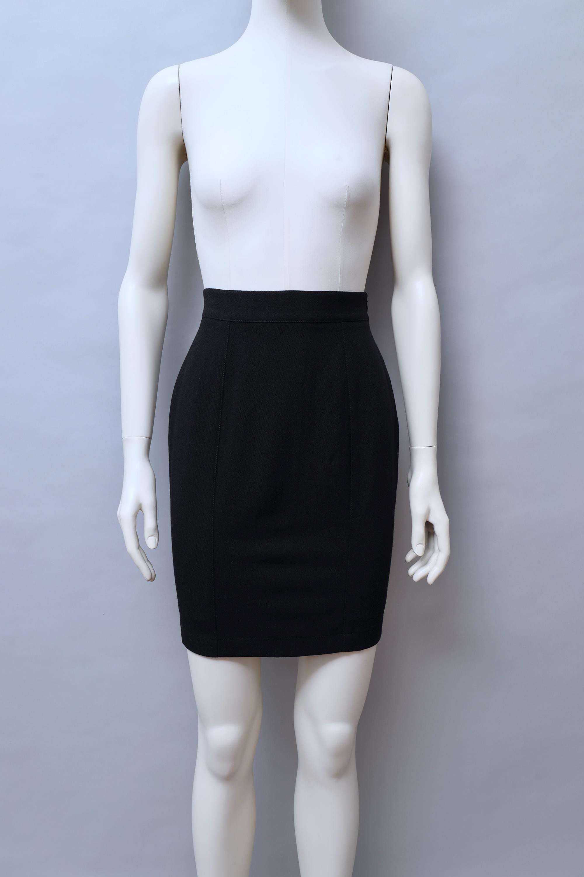 late 1980s / early 1990s Thierry Mugler Activ black wool tulip mini skirt